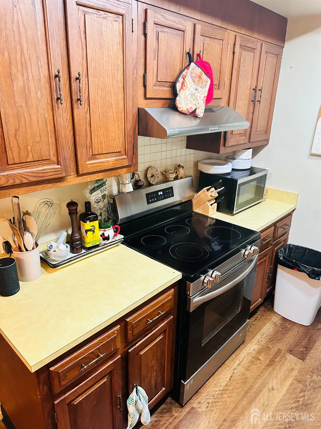 Property Slideshow image 10 of 22 | 234 marblehead ln a, Monroe, NJ, 08831