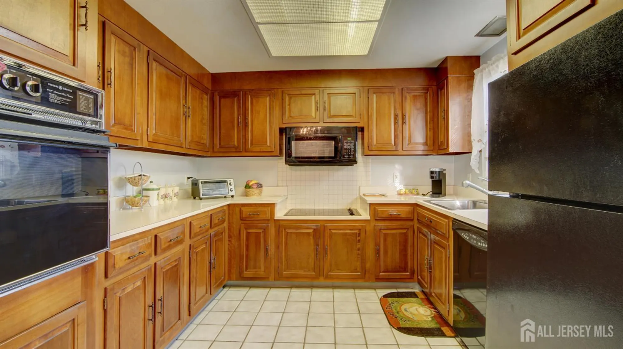 Property Slideshow image 10 of 23 | 145c providence way, Monroe, NJ, 08831