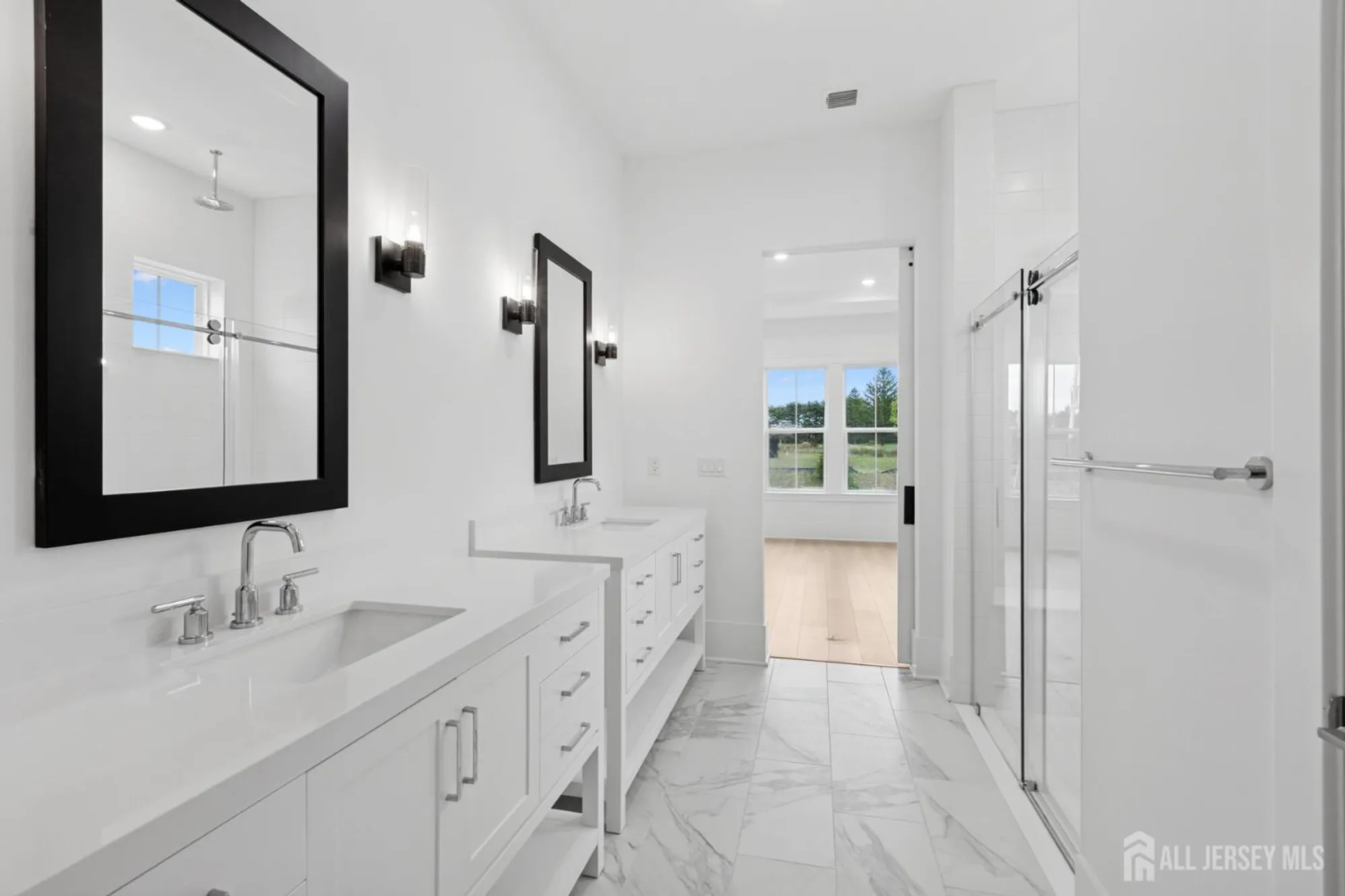 Property Slideshow image 28 of 32 | 41 brewer way, Plainsboro, NJ, 08536