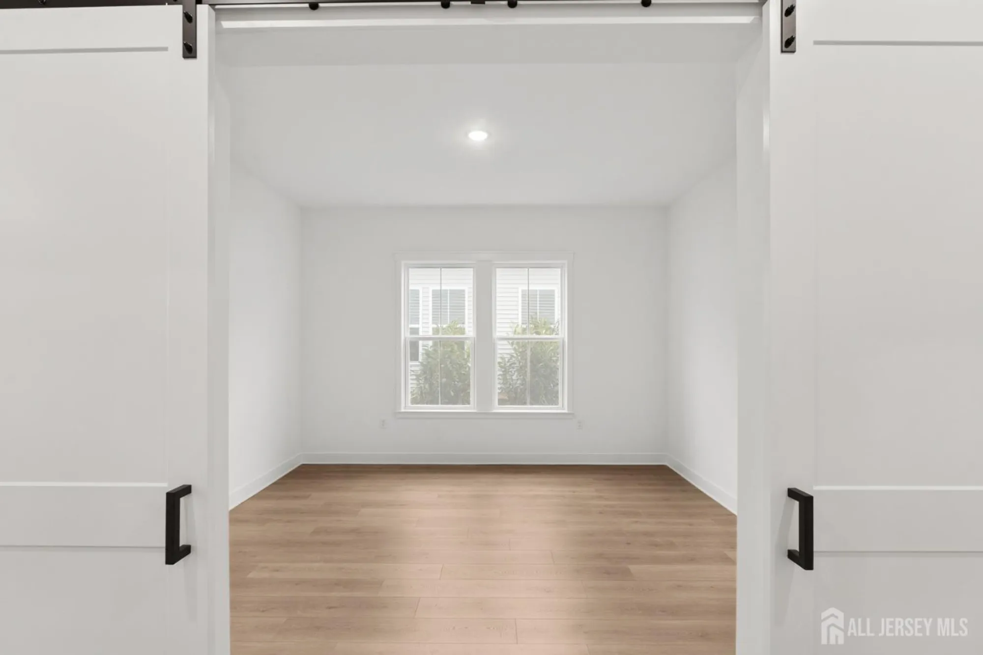 Property Slideshow image 12 of 30 | 45 brewer way, Plainsboro, NJ, 08536