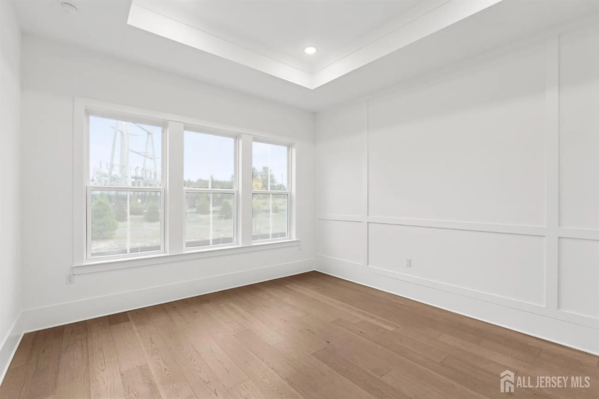 Property Slideshow image 28 of 31 | 43 brewer way, Plainsboro, NJ, 08536