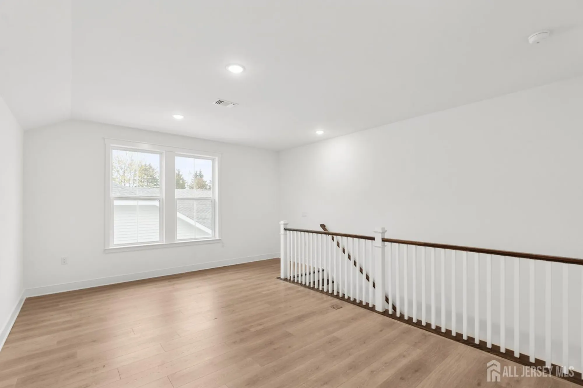 Property Slideshow image 23 of 30 | 45 brewer way, Plainsboro, NJ, 08536