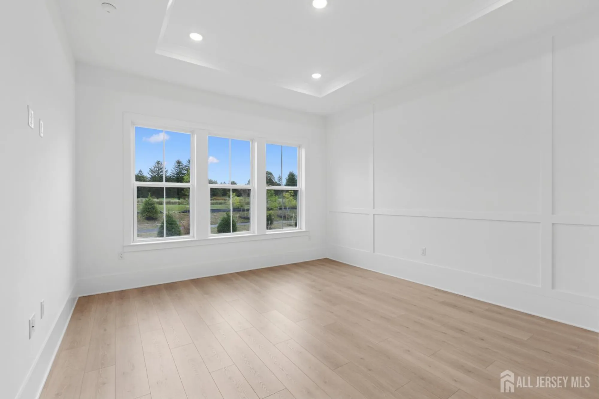 Property Slideshow image 30 of 32 | 41 brewer way, Plainsboro, NJ, 08536