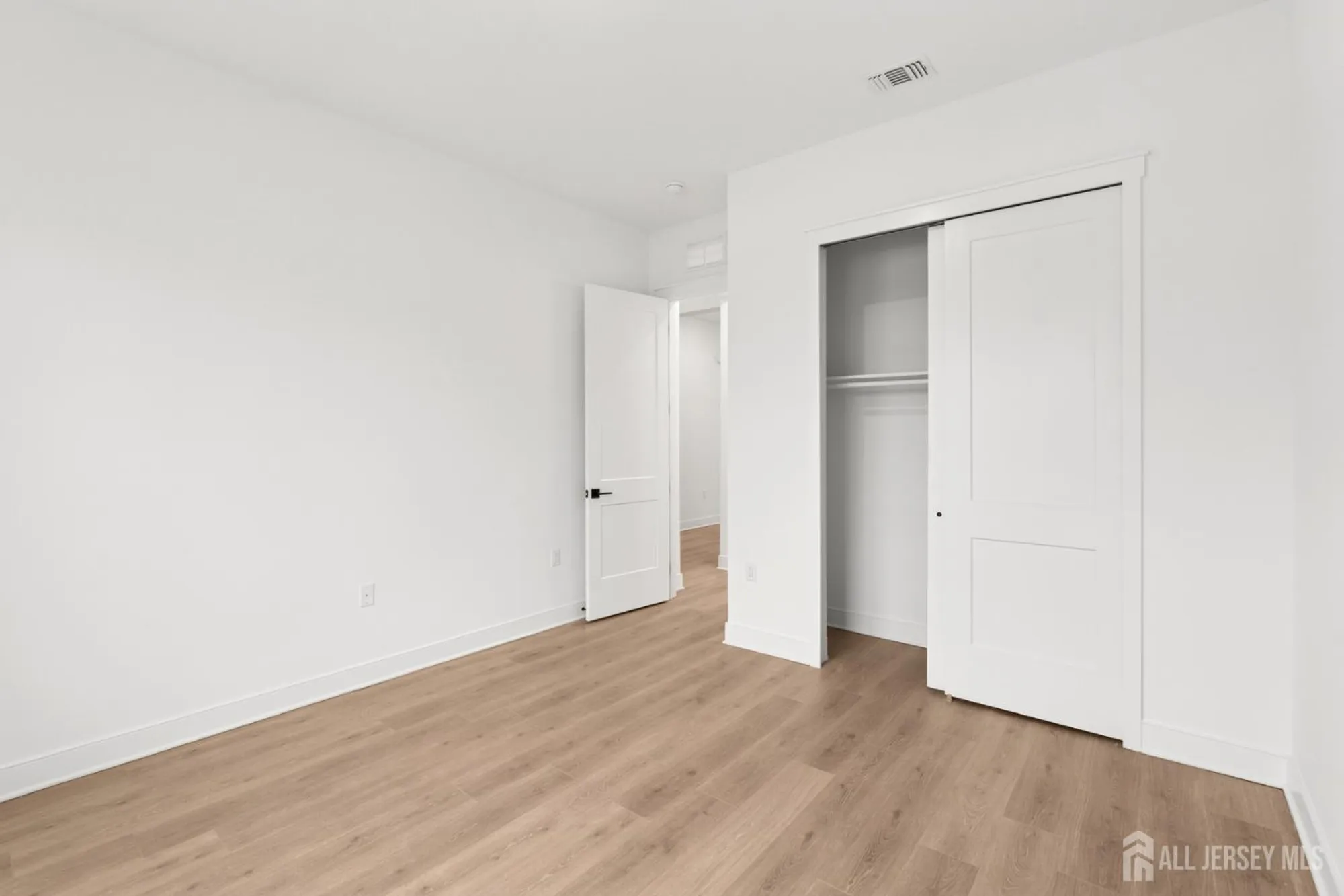 Property Slideshow image 8 of 30 | 45 brewer way, Plainsboro, NJ, 08536