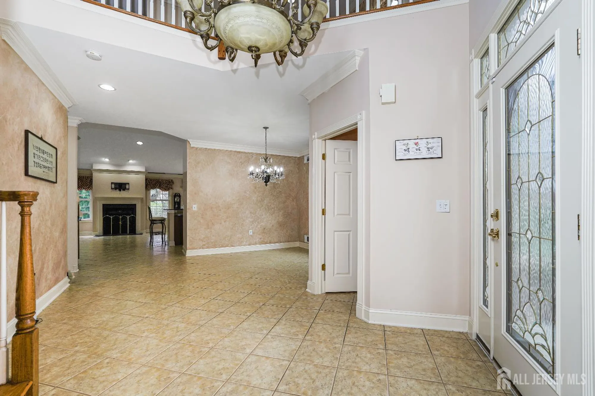 Property Slideshow image 5 of 39 | 35 hancock pl, Somerset, NJ, 08873