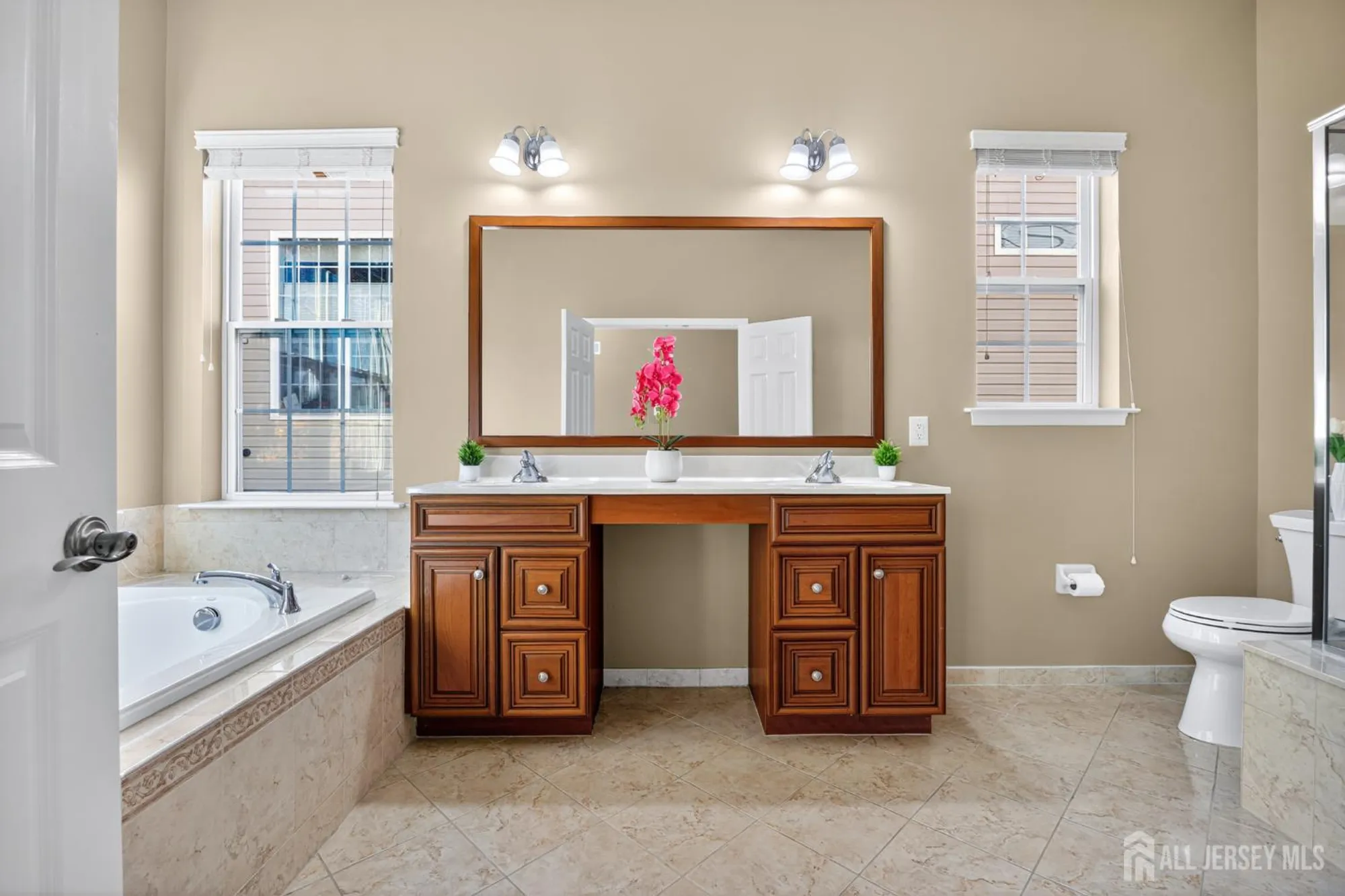 Property Slideshow image 22 of 43 | 24 fisher island ct, Monroe, NJ, 08831