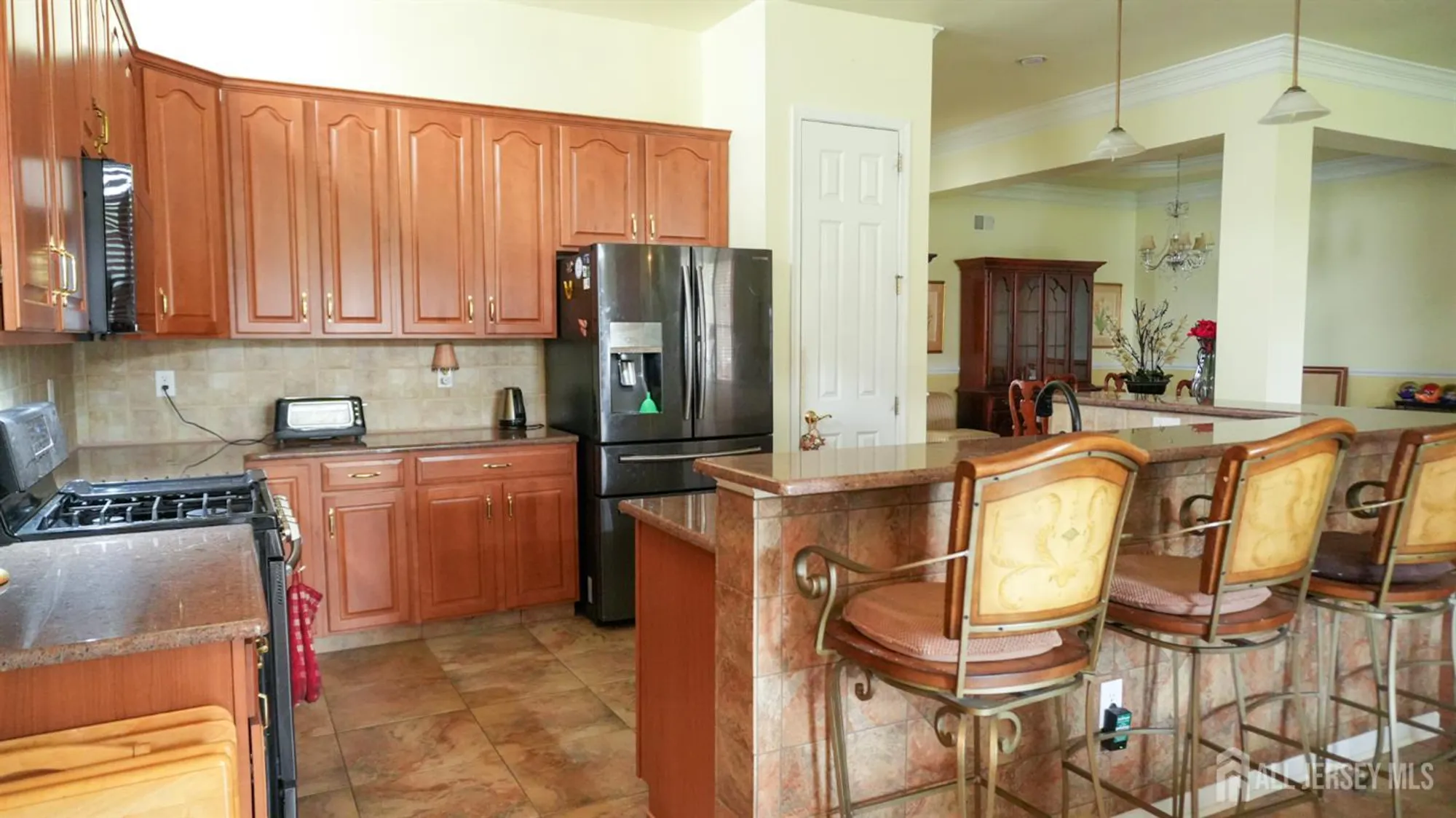 Property Slideshow image 28 of 53 | 1 belmont ct, Freehold, NJ, 07728