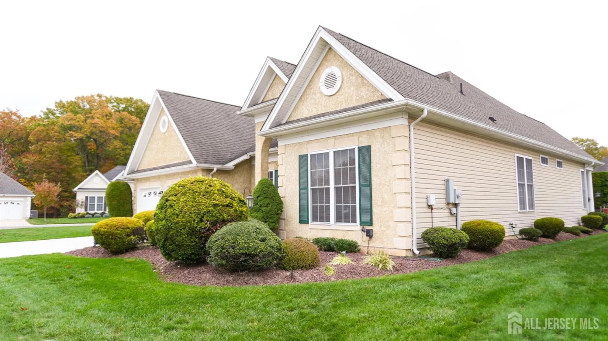 Property Slideshow image 52 of 53 | 1 belmont ct, Freehold, NJ, 07728