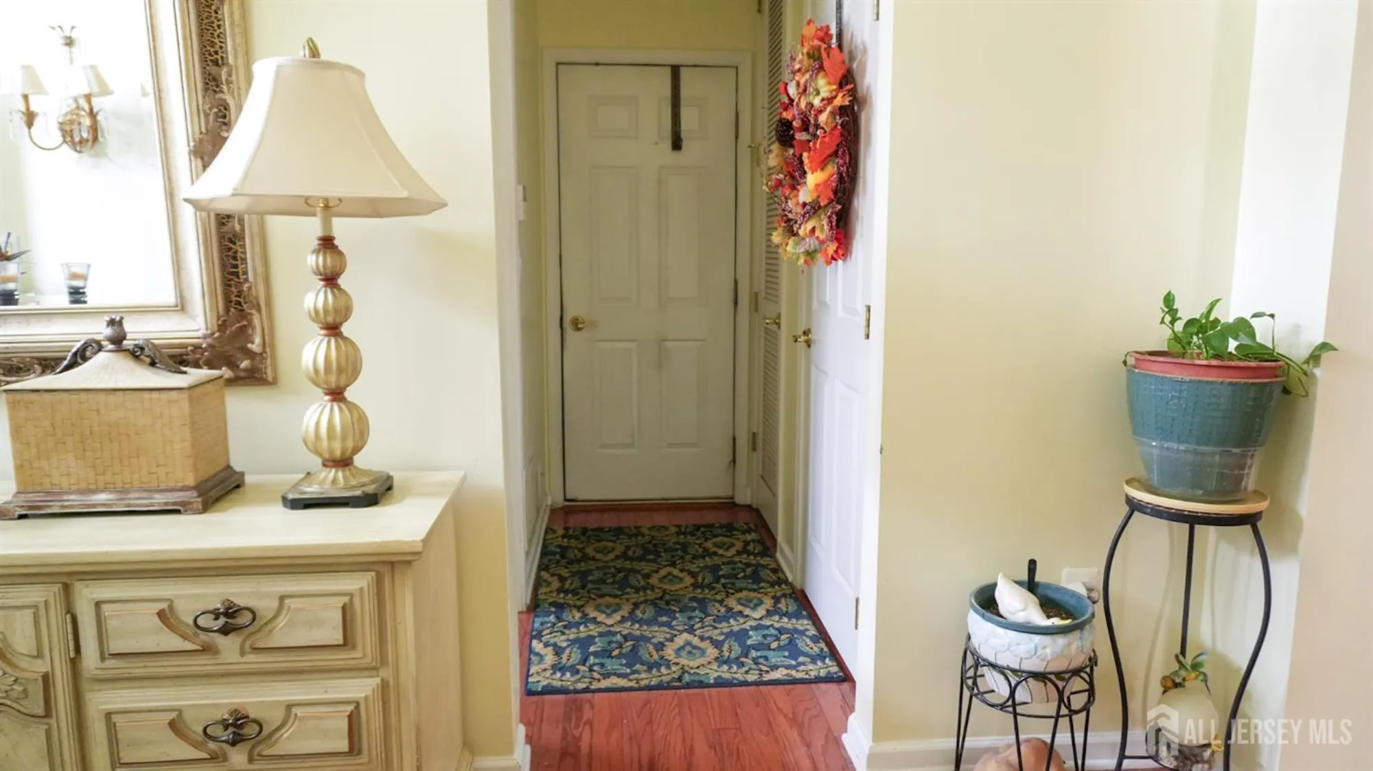 Property Slideshow image 6 of 53 | 1 belmont ct, Freehold, NJ, 07728