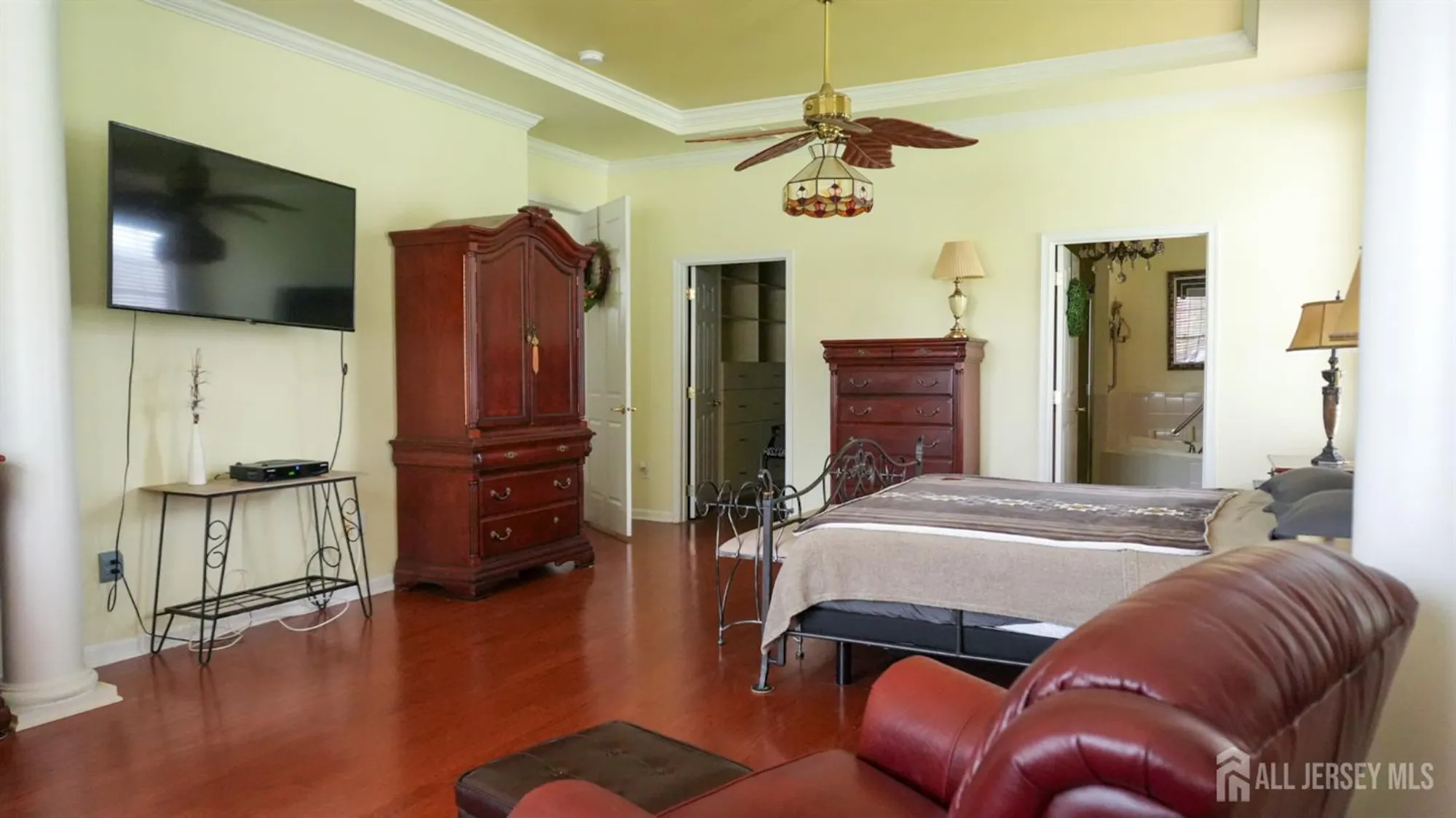 Property Slideshow image 14 of 53 | 1 belmont ct, Freehold, NJ, 07728