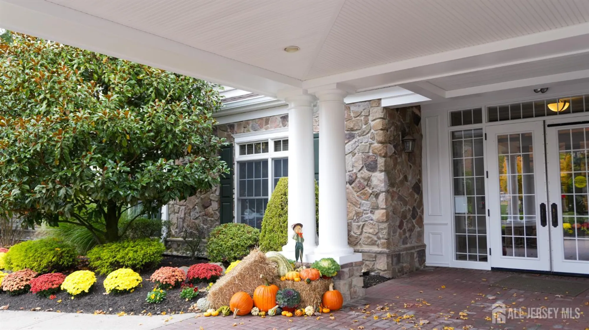 Property Slideshow image 38 of 53 | 1 belmont ct, Freehold, NJ, 07728