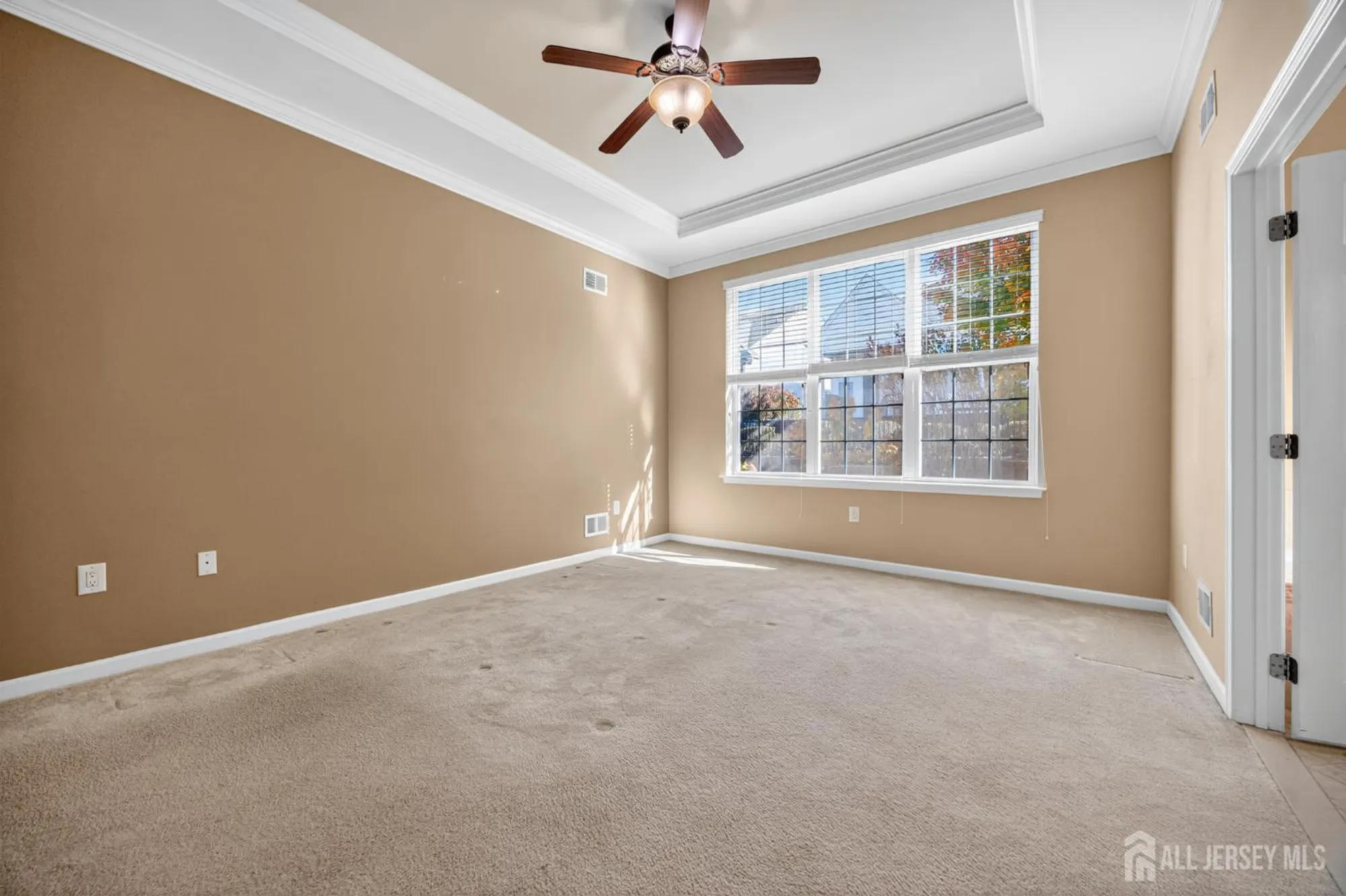 Property Slideshow image 19 of 43 | 24 fisher island ct, Monroe, NJ, 08831