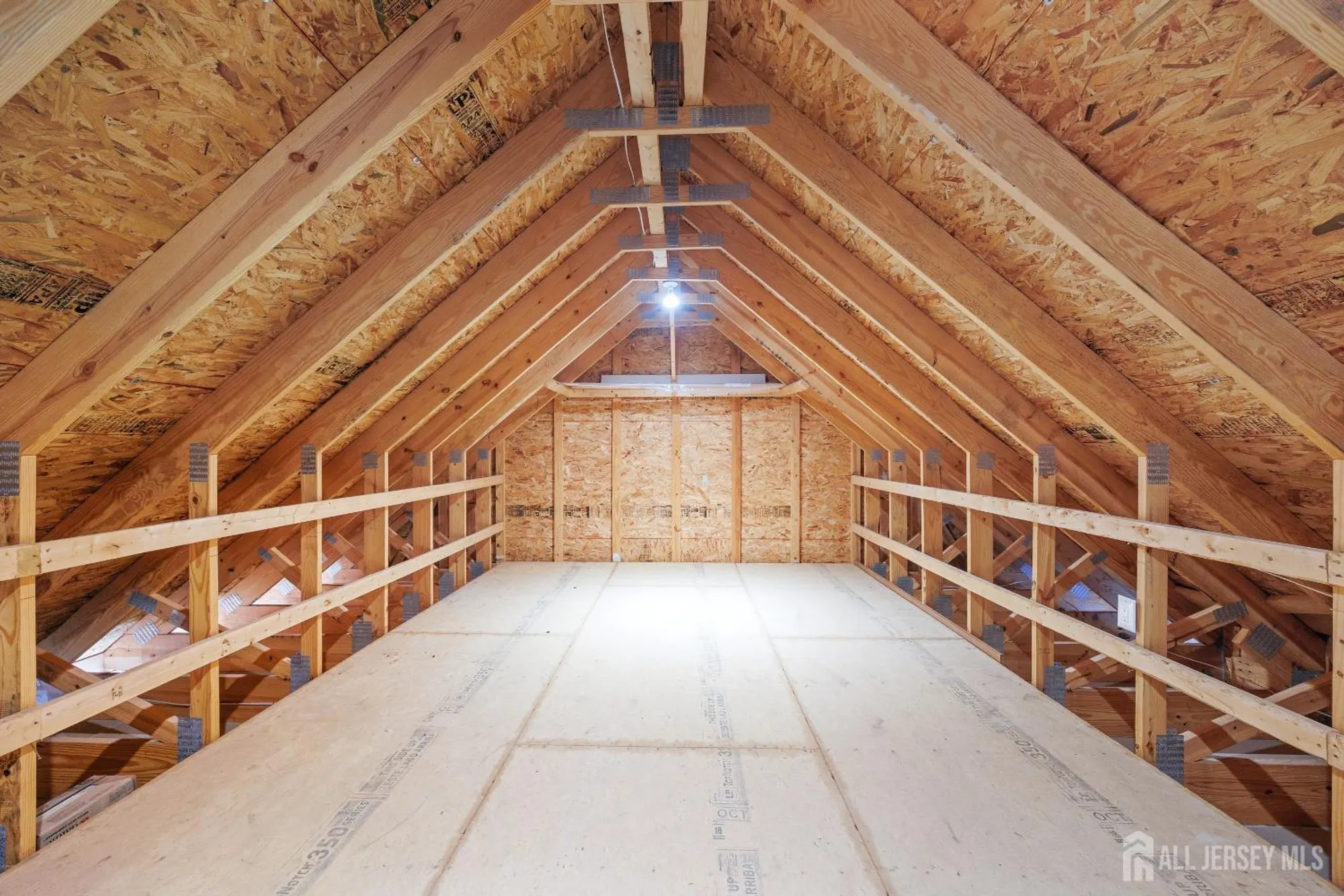 Property Slideshow image 34 of 43 | 24 fisher island ct, Monroe, NJ, 08831