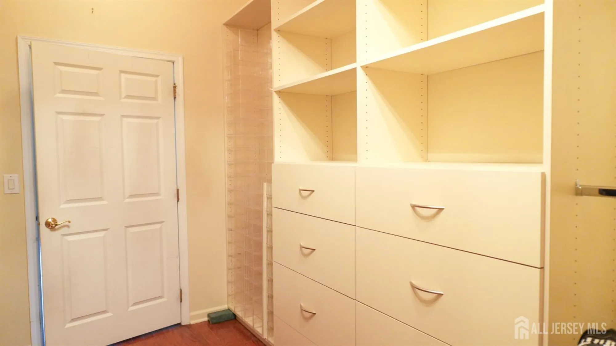 Property Slideshow image 17 of 53 | 1 belmont ct, Freehold, NJ, 07728