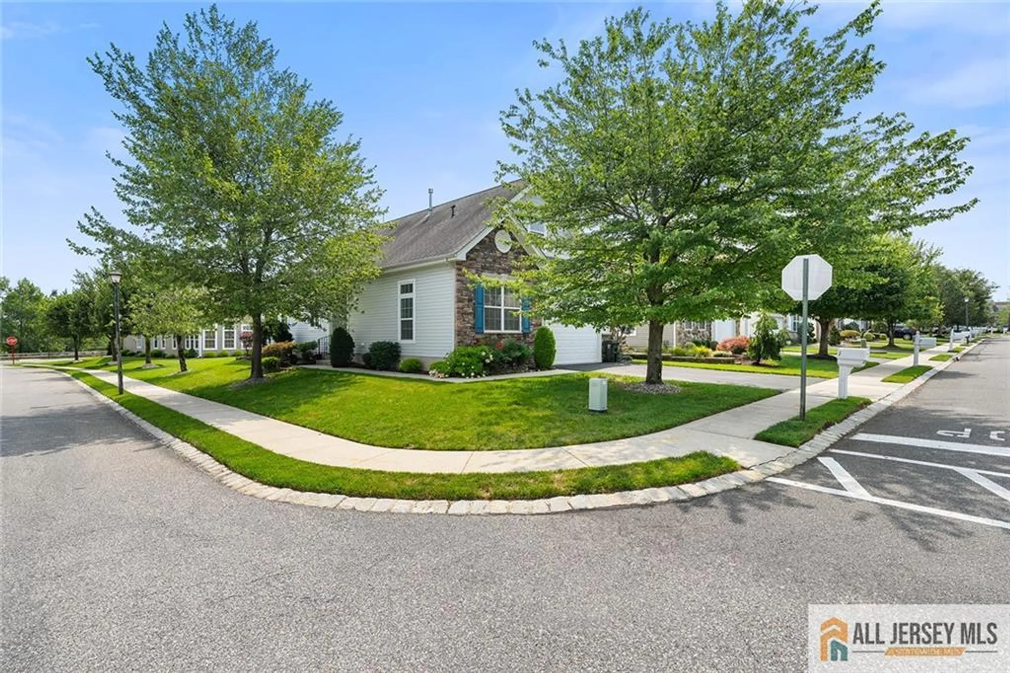 Property Slideshow image 25 of 46 | 1 turret dr, Monroe, NJ, 08831