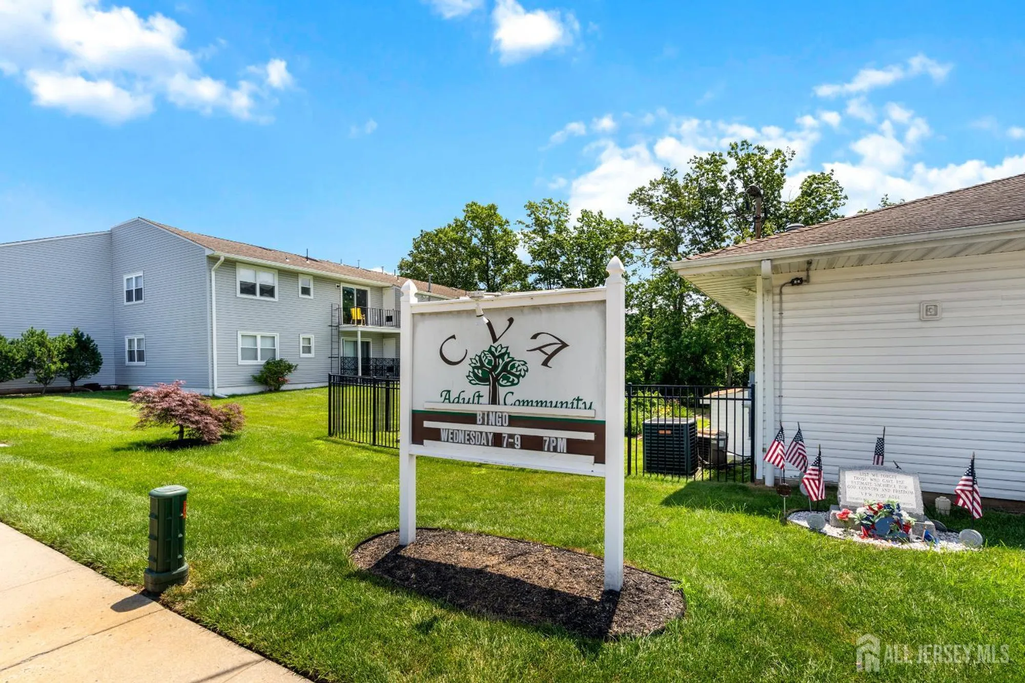 Property Slideshow image 13 of 13 | 4 hawaii ct b, Matawan, NJ, 07747