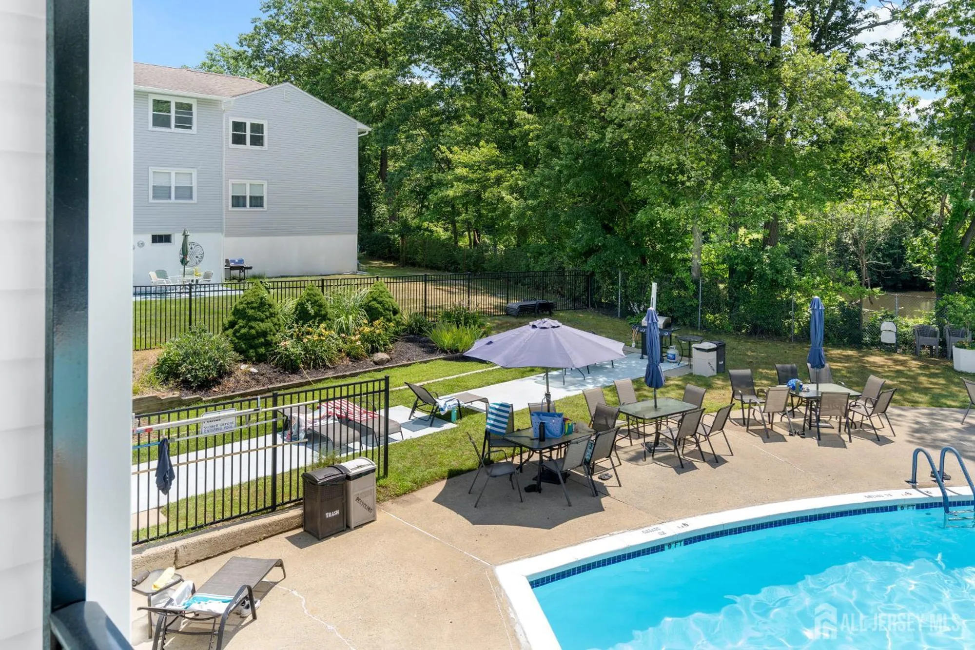 Property Slideshow image 12 of 13 | 4 hawaii ct b, Matawan, NJ, 07747