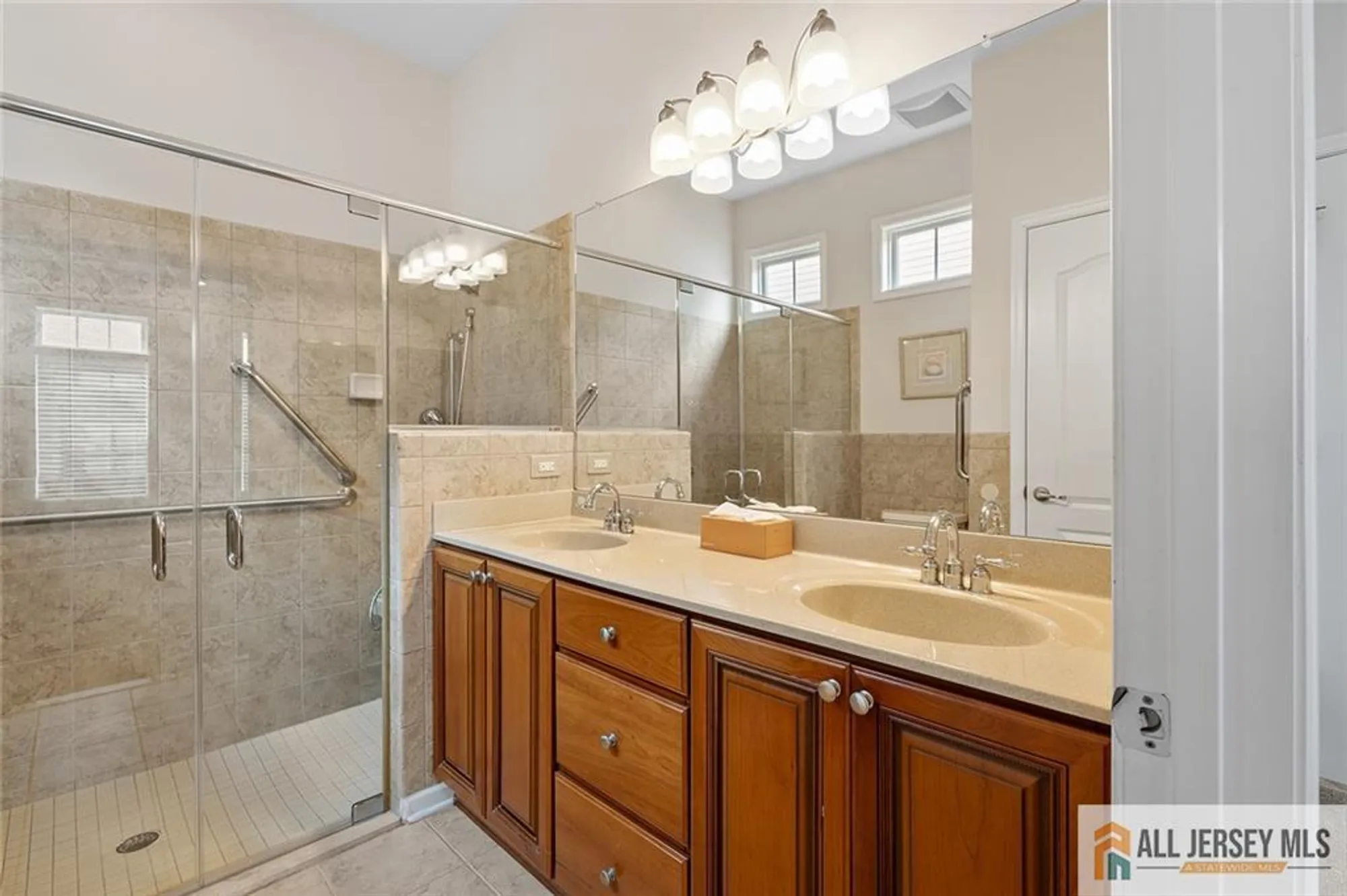 Property Slideshow image 14 of 46 | 1 turret dr, Monroe, NJ, 08831