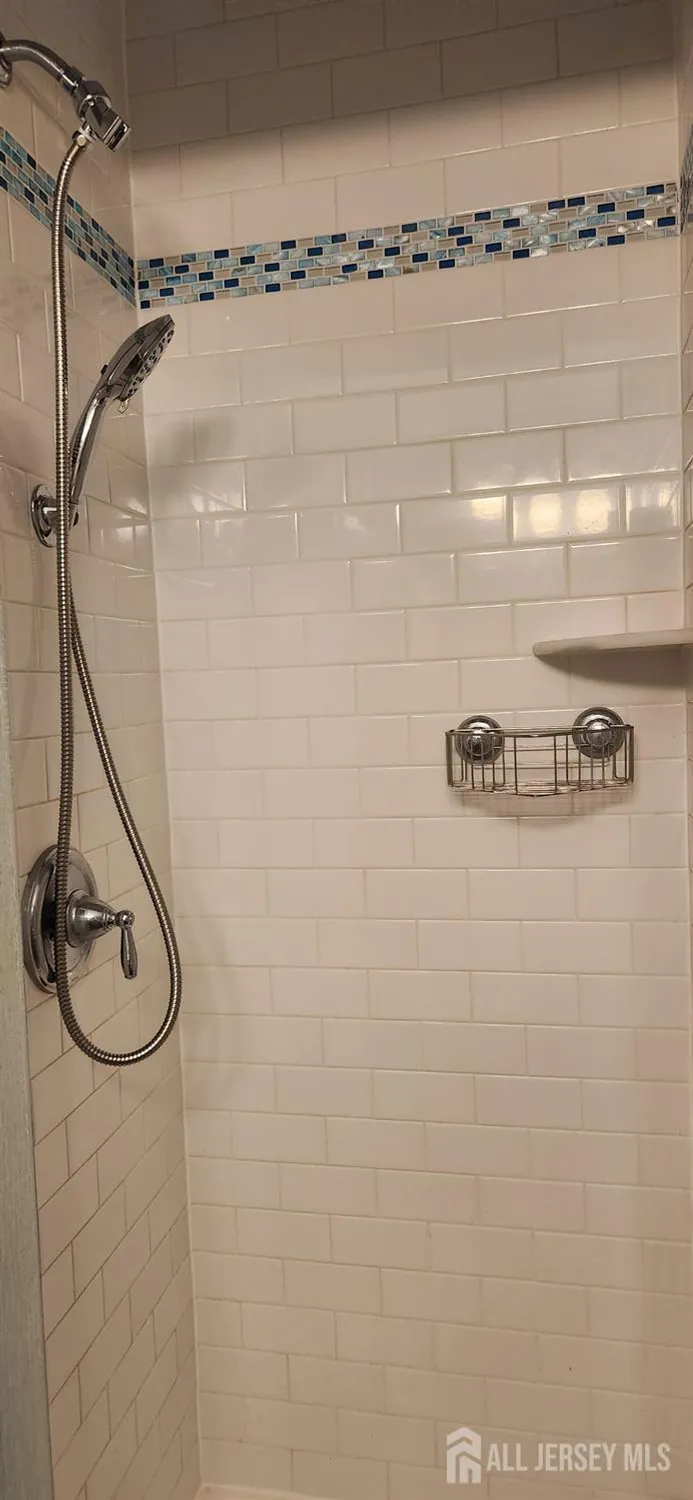 Property Slideshow image 31 of 39 | 10b molly pitcher ct, Monroe, NJ, 08831