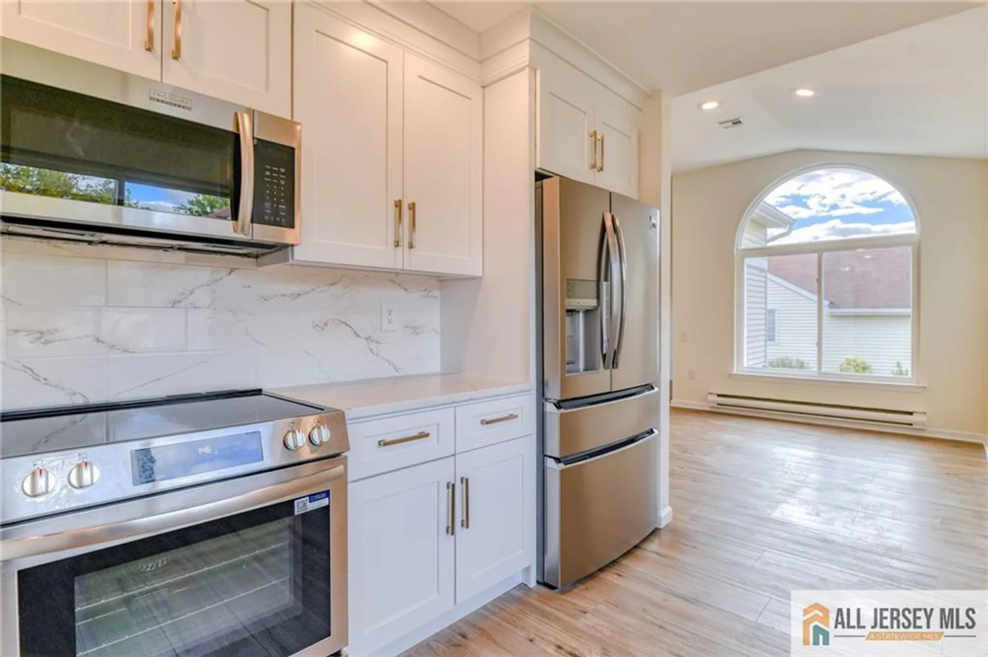 Property Slideshow image 9 of 49 | 639 madison dr 639c, Monroe, NJ, 08831