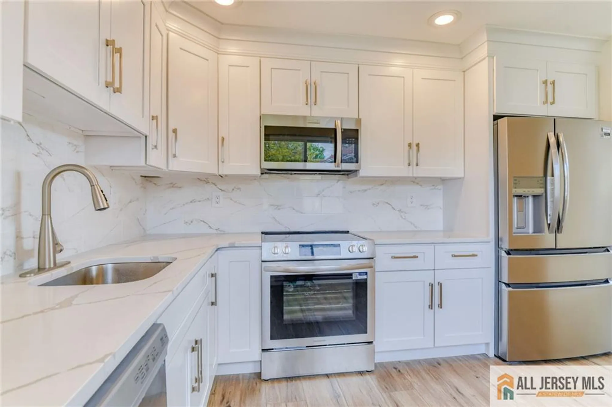 Property Slideshow image 8 of 49 | 639 madison dr 639c, Monroe, NJ, 08831