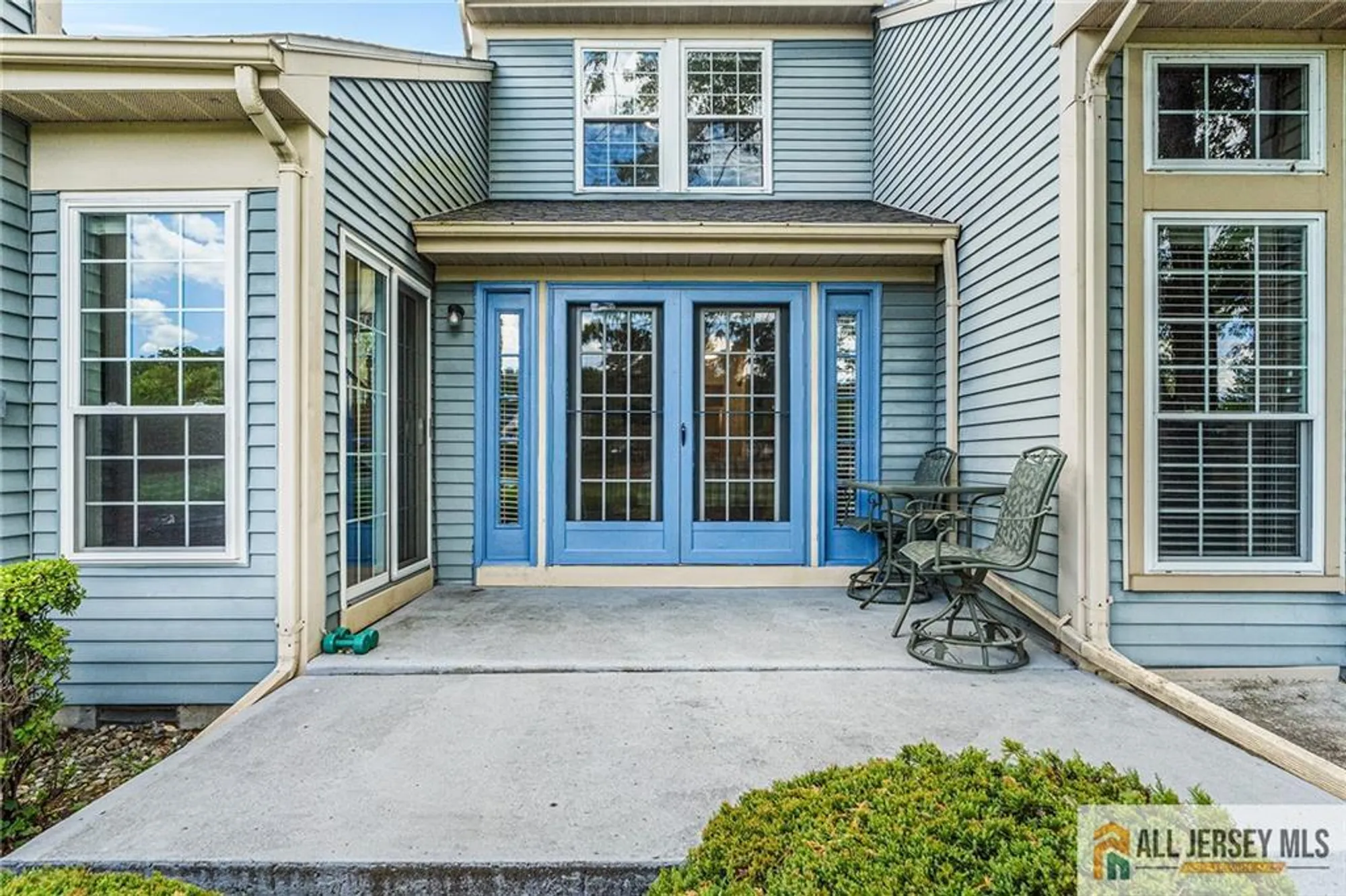 Property Slideshow image 27 of 35 | 10 glastonbury dr c, Monroe, NJ, 08831