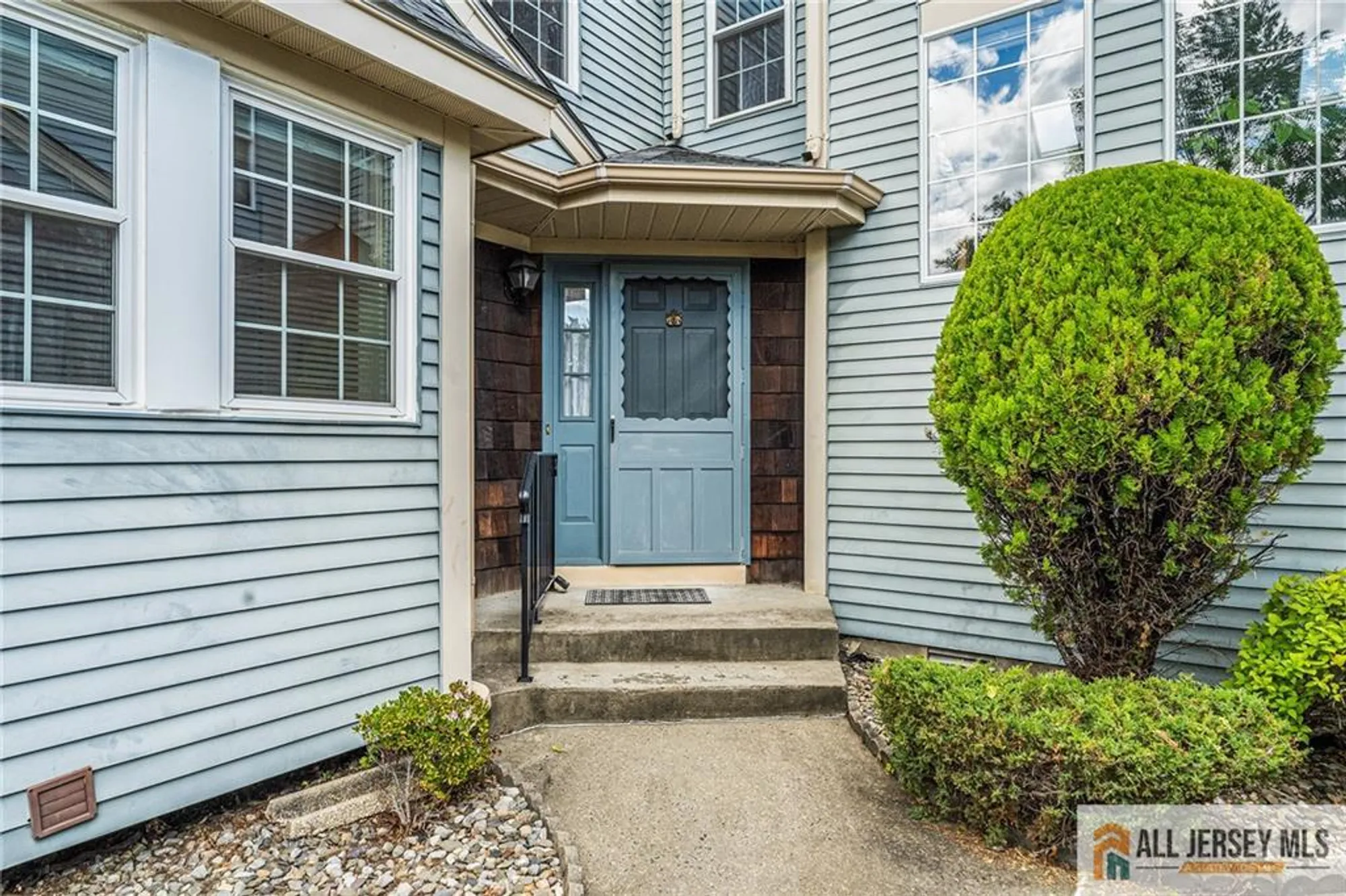 Property Slideshow image 35 of 35 | 10 glastonbury dr c, Monroe, NJ, 08831