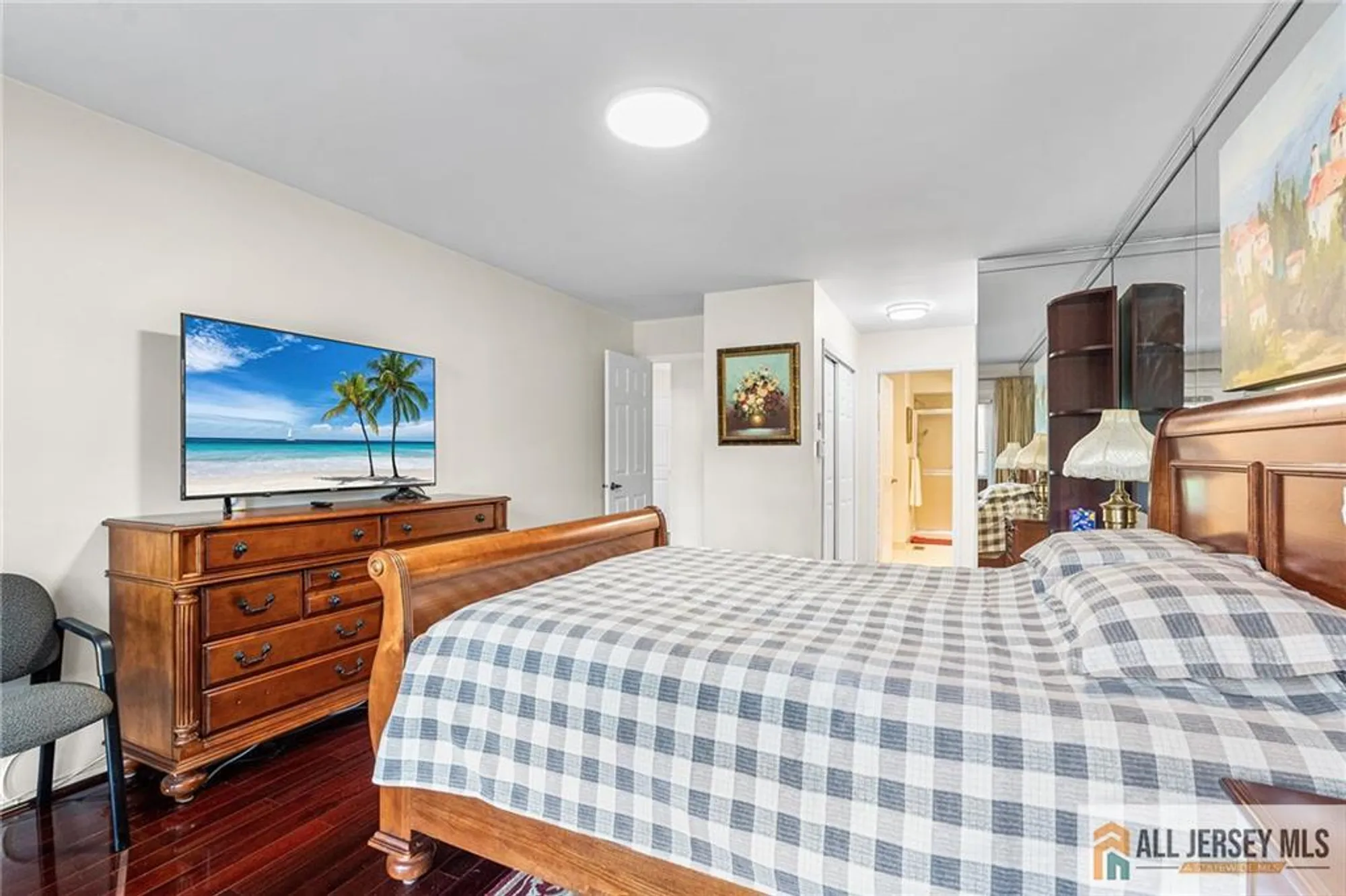 Property Slideshow image 16 of 35 | 10 glastonbury dr c, Monroe, NJ, 08831