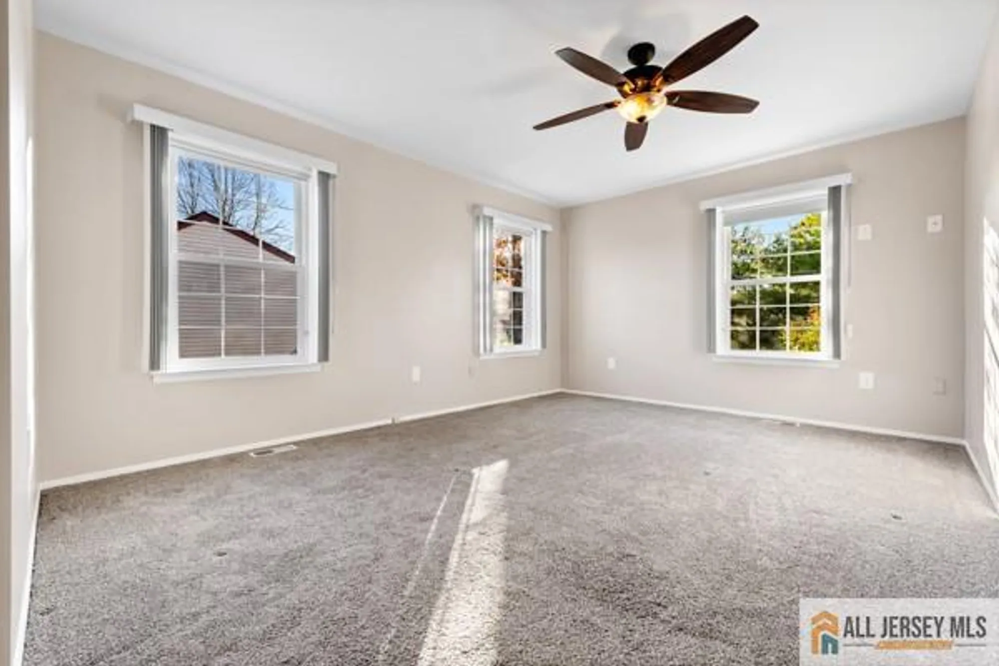 Property Slideshow image 19 of 32 | 18 benjamin franklin dr, Monroe, NJ, 08831