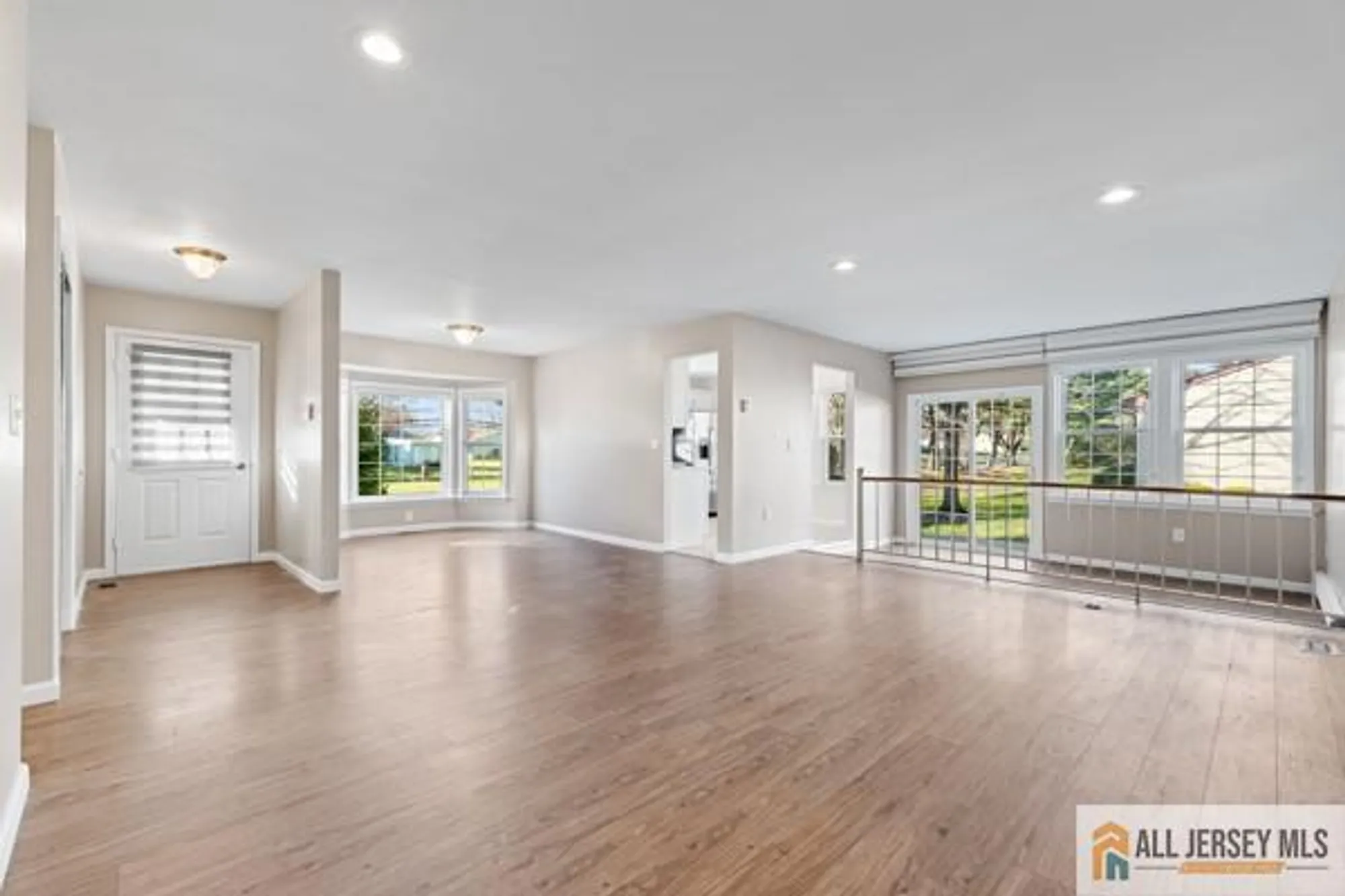 Property Slideshow image 8 of 32 | 18 benjamin franklin dr, Monroe, NJ, 08831