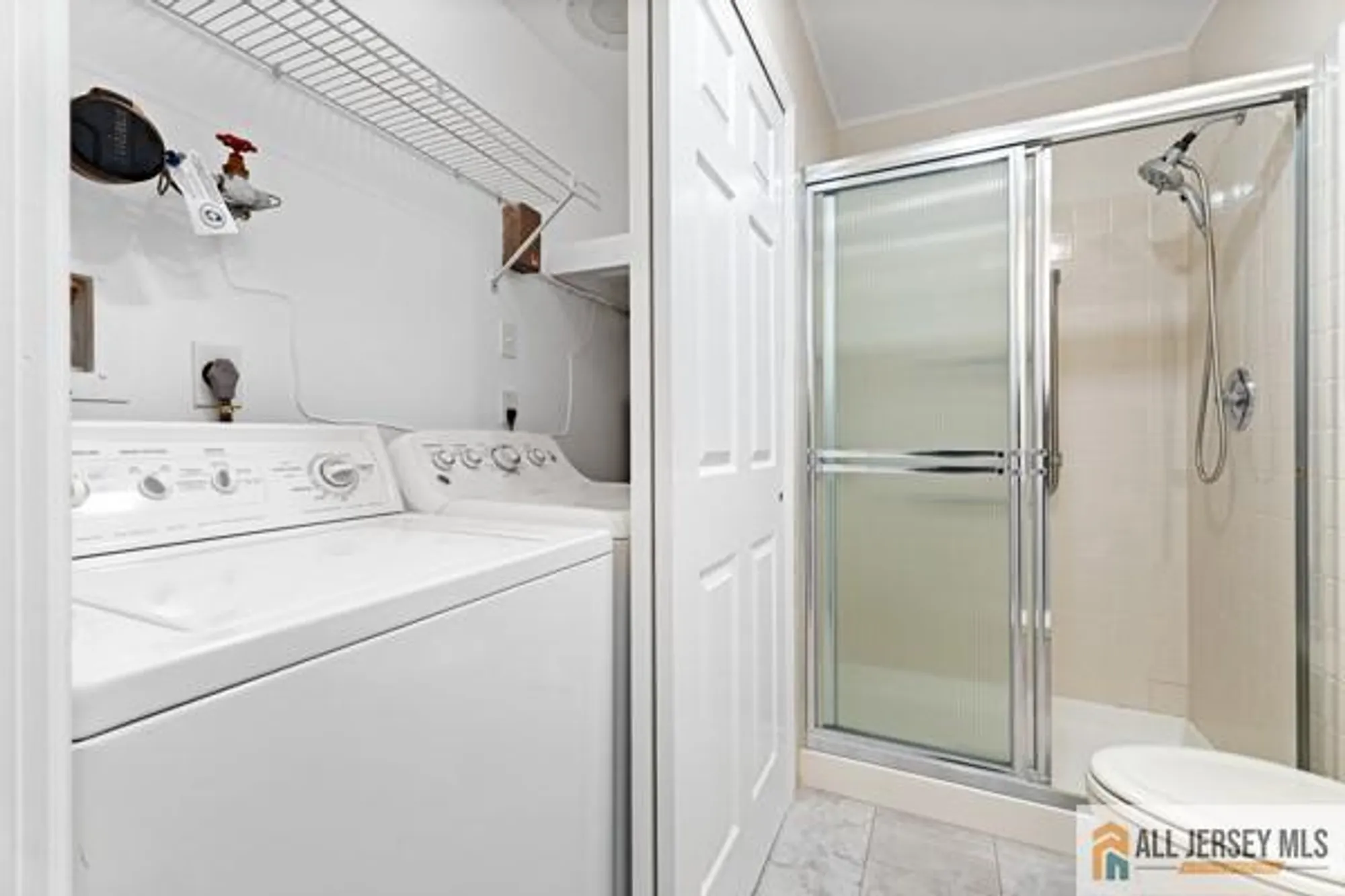 Property Slideshow image 18 of 32 | 18 benjamin franklin dr, Monroe, NJ, 08831