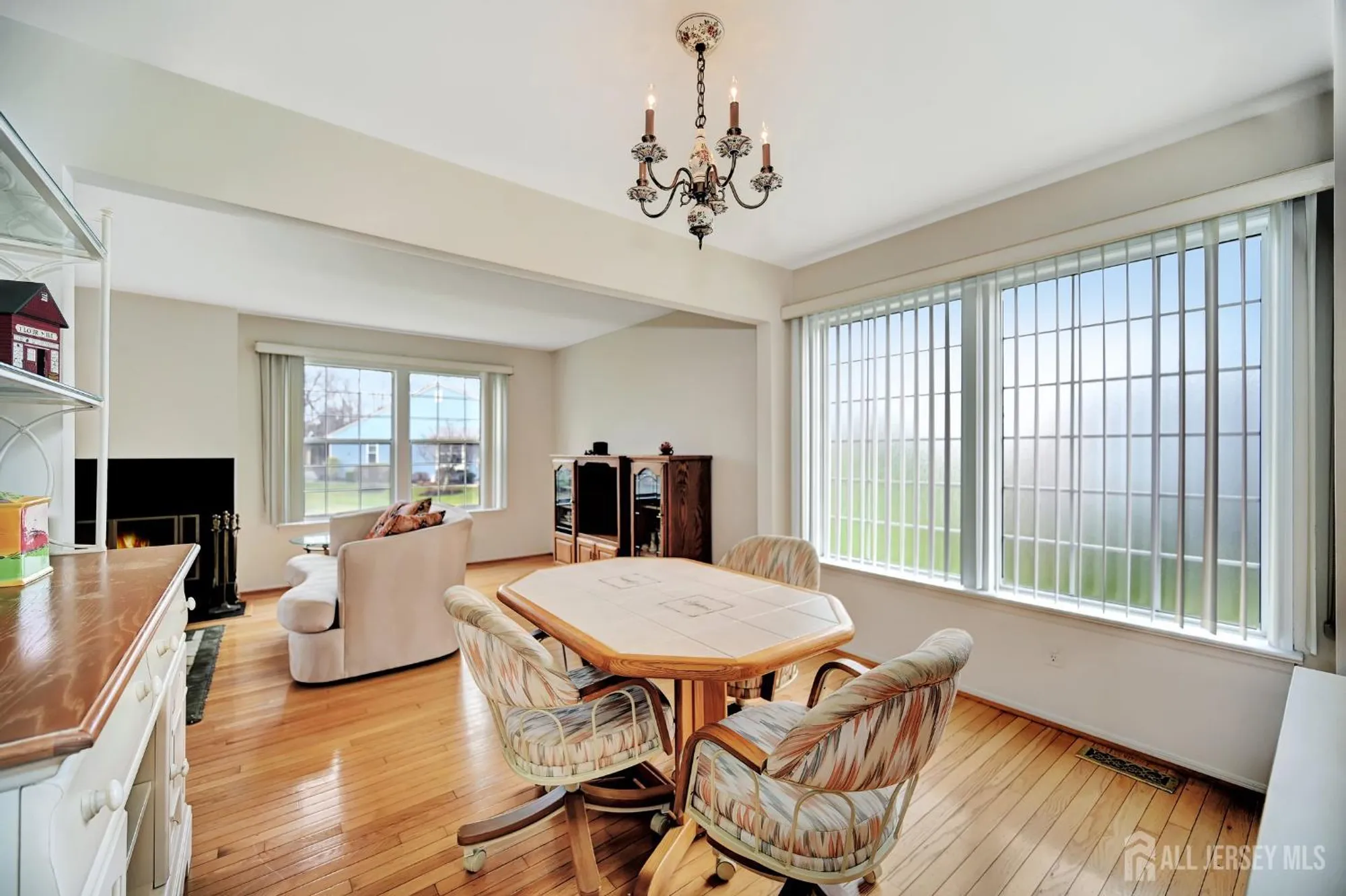 Property Slideshow image 15 of 30 | 13 benjamin franklin dr, Monroe, NJ, 08831