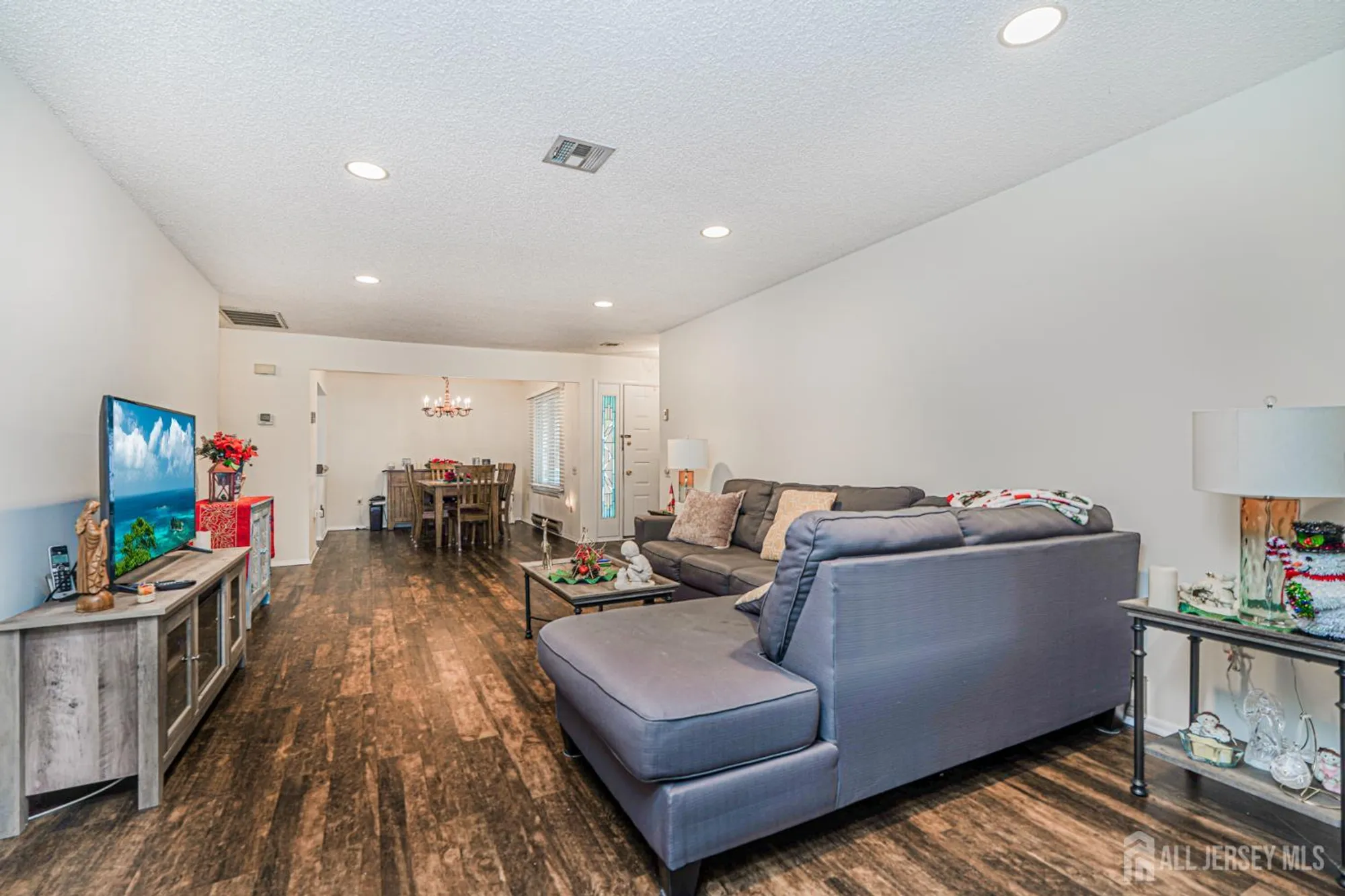 Property Slideshow image 14 of 33 | 732 ralston plz a, Monroe, NJ, 08831