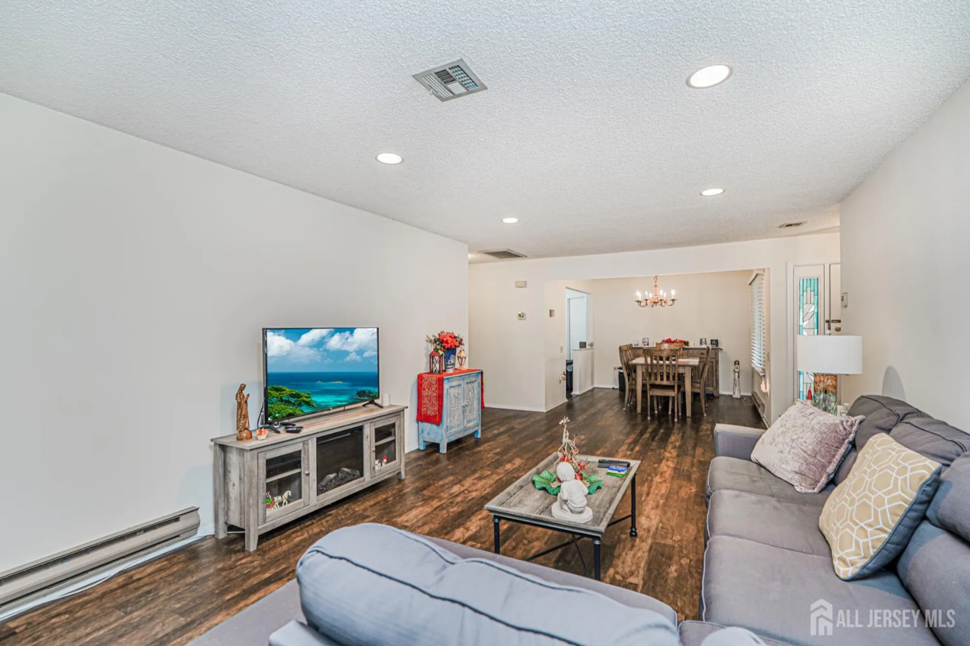 Property Slideshow image 16 of 33 | 732 ralston plz a, Monroe, NJ, 08831