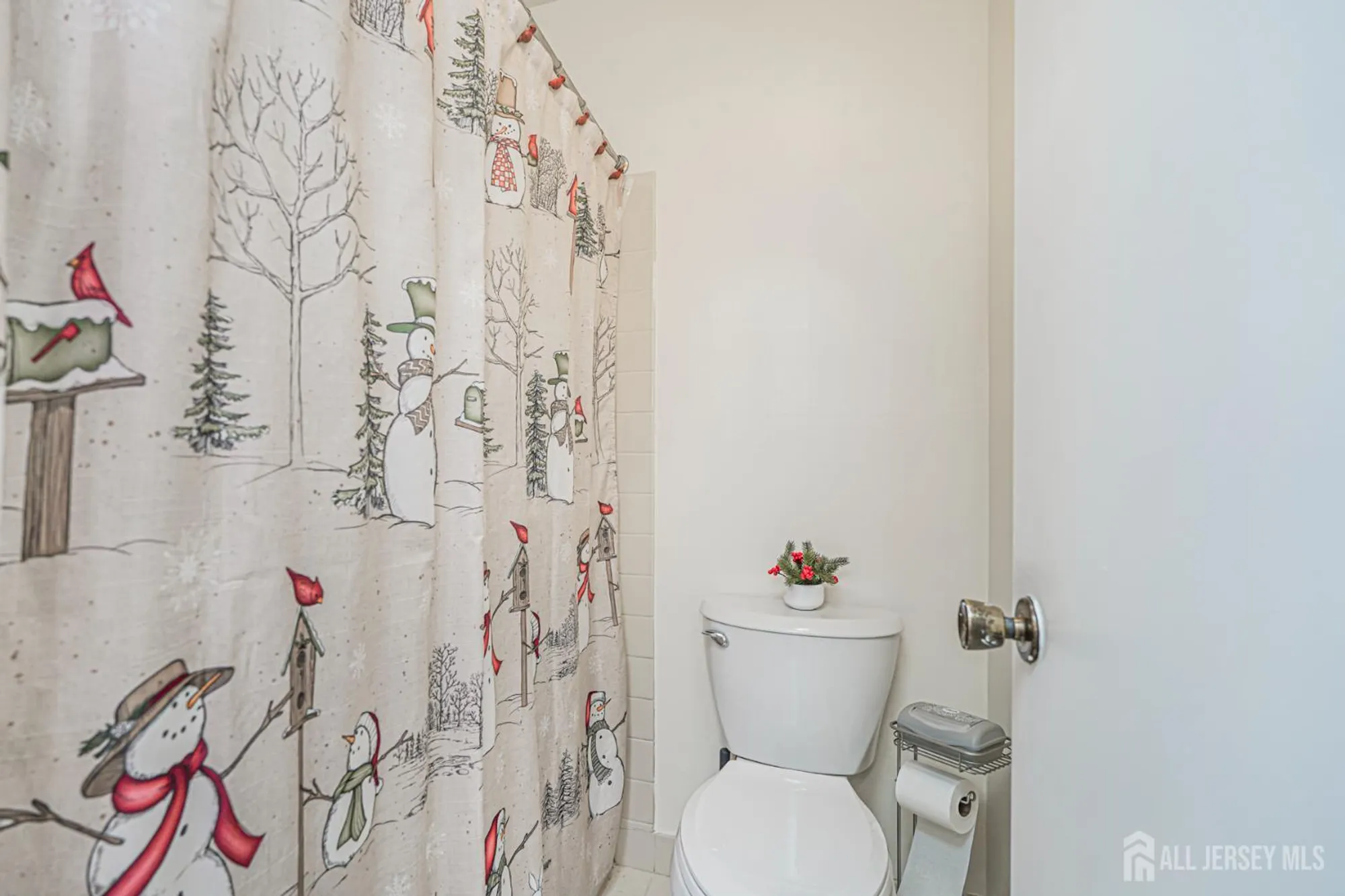 Property Slideshow image 30 of 33 | 732 ralston plz a, Monroe, NJ, 08831