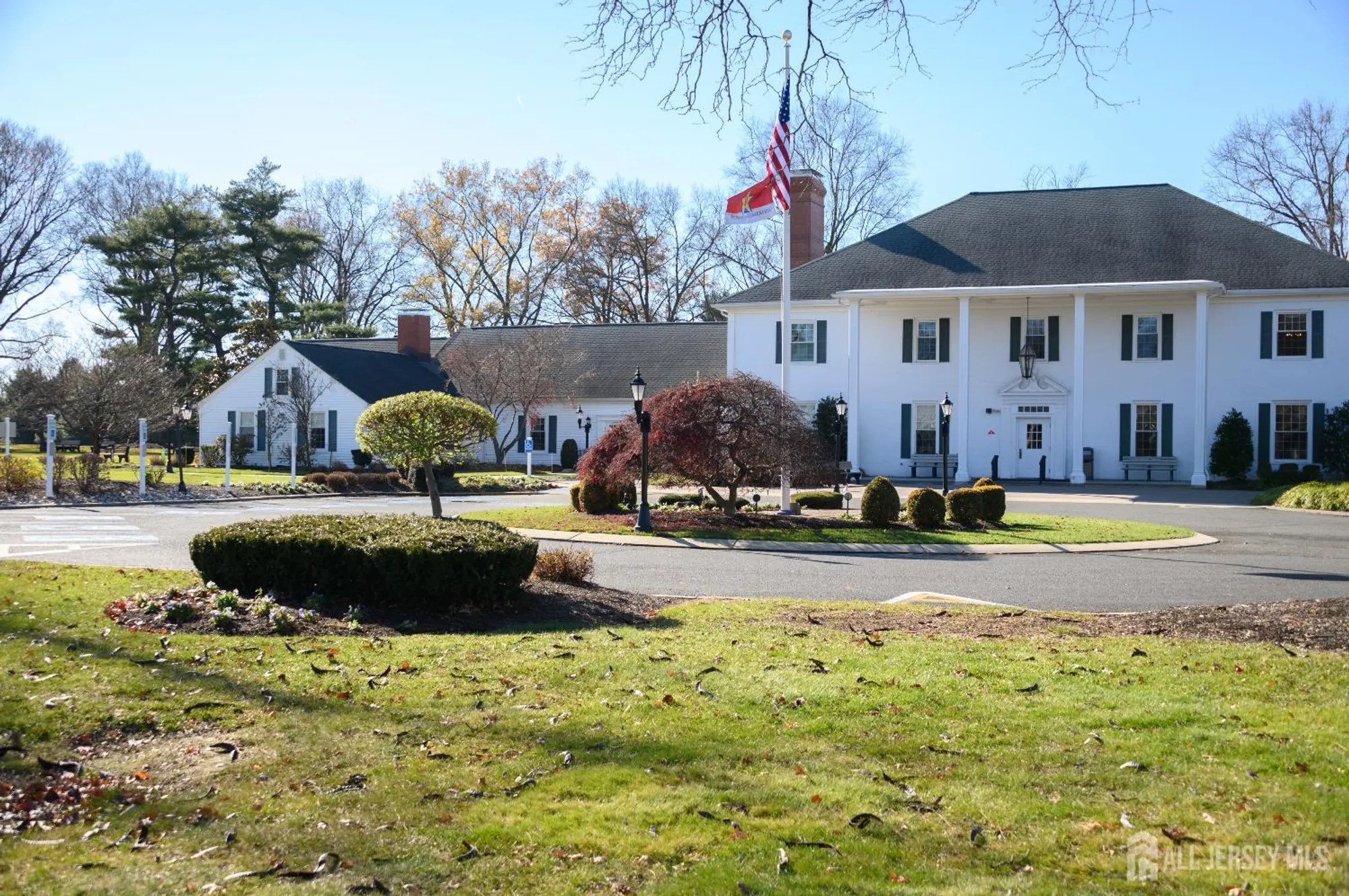 Property Slideshow image 13 of 33 | 267 milford ln, Monroe, NJ, 08831