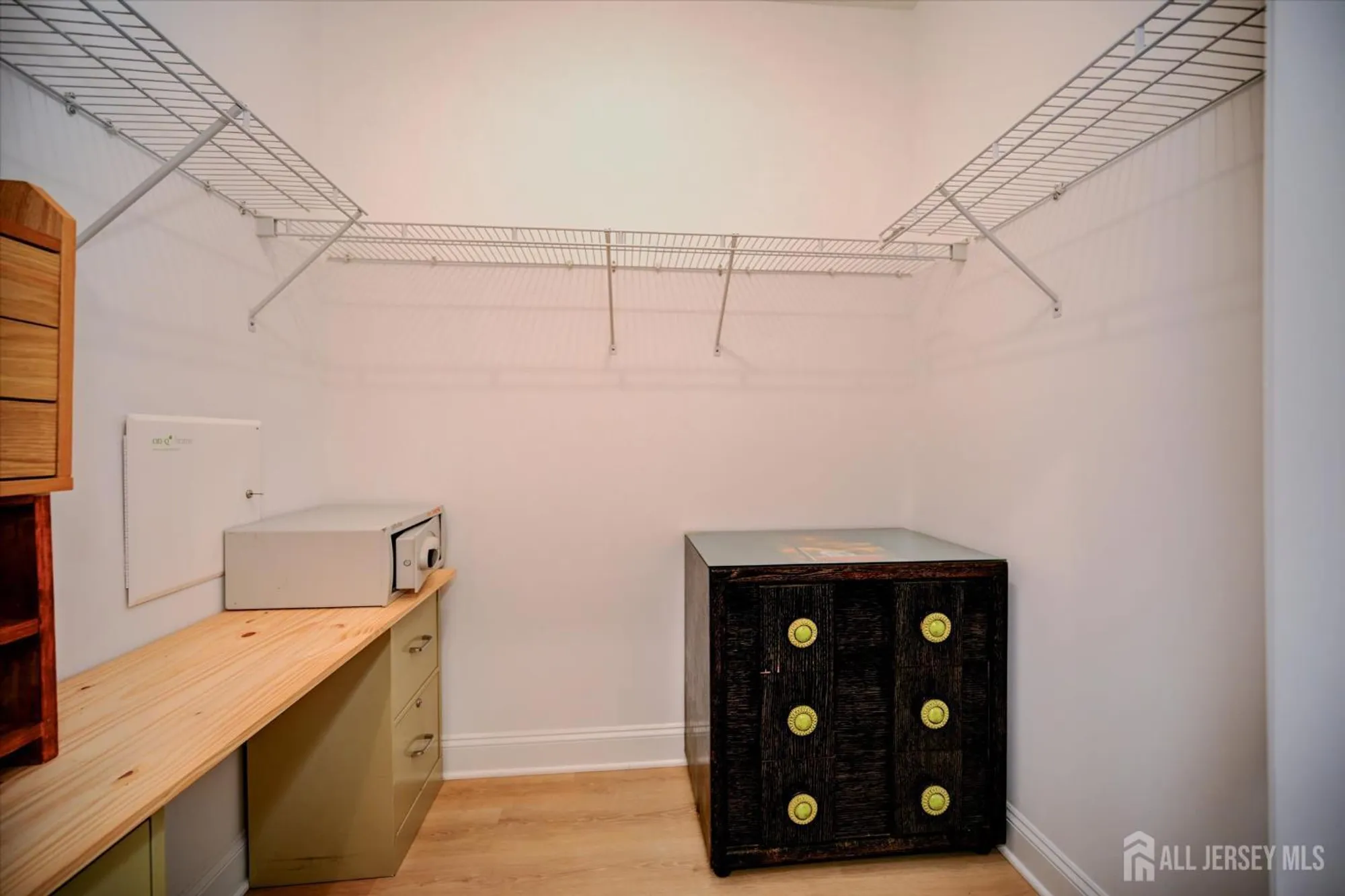 Property Slideshow image 20 of 39 | 2211 falston cir # 211, Old Bridge, NJ, 08857