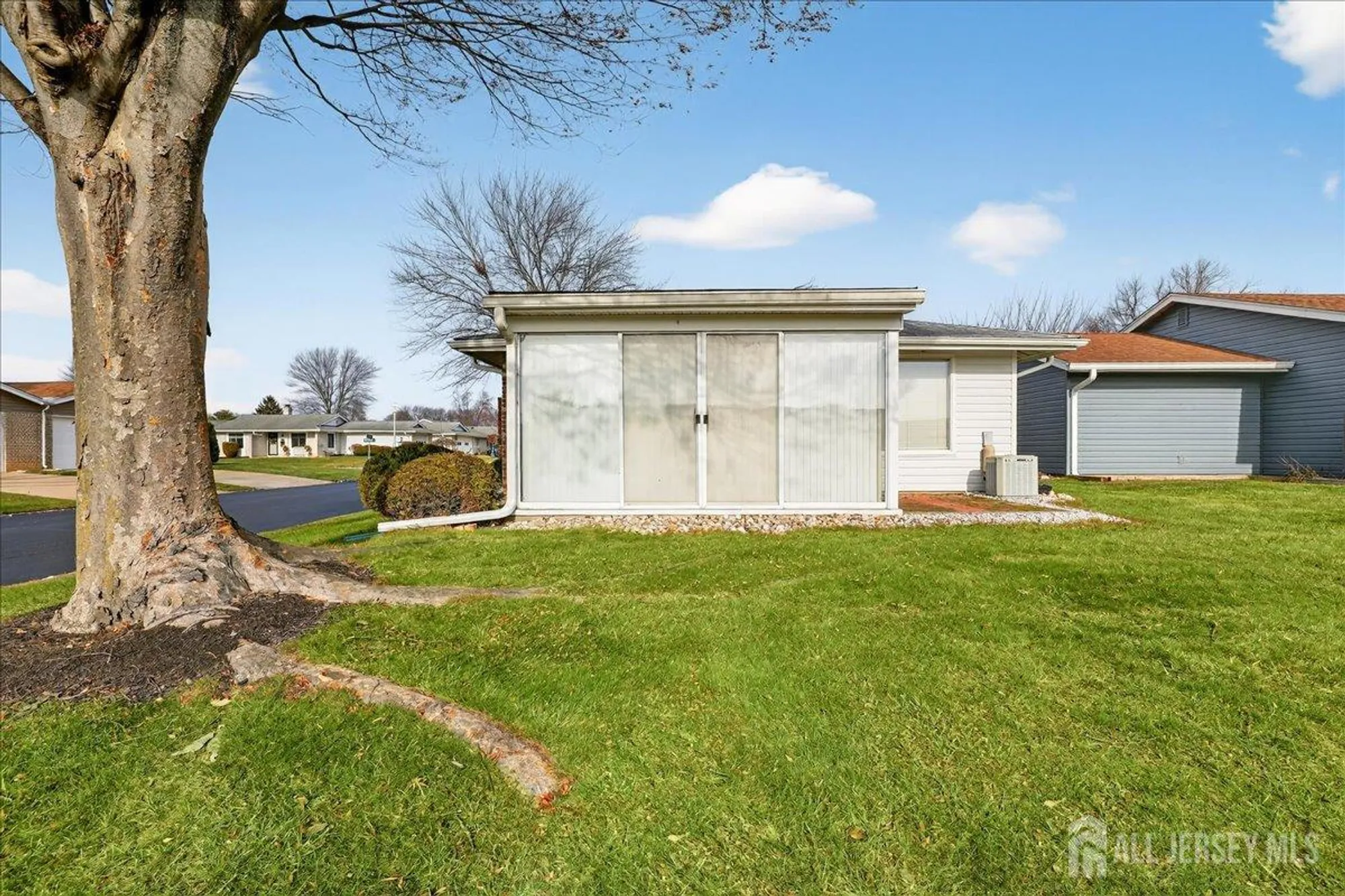 Property Slideshow image 18 of 26 | 205 newport rd a, Monroe, NJ, 08831