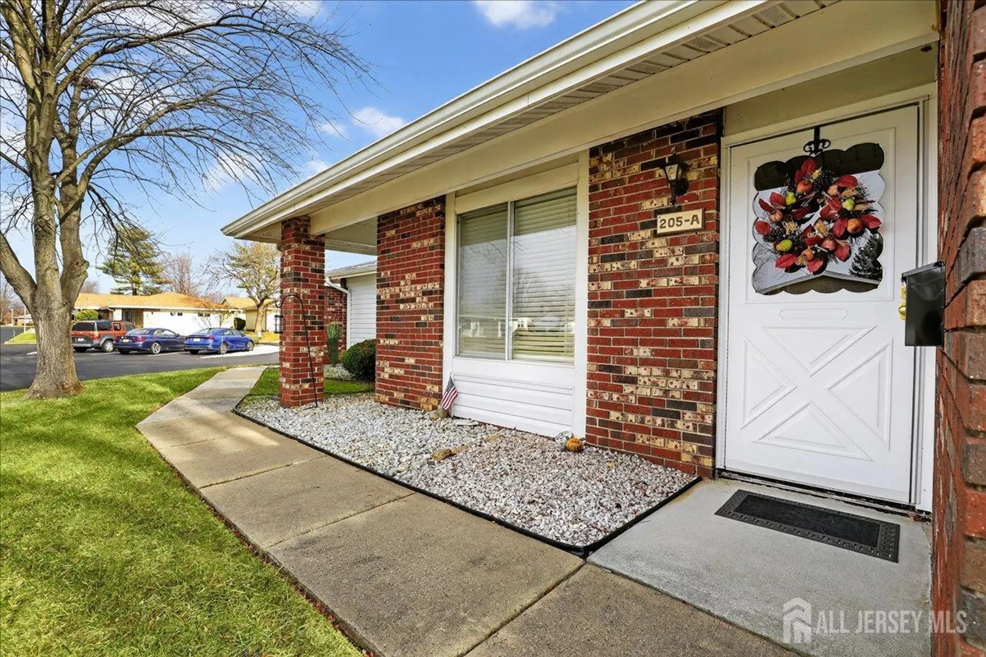 Property Slideshow image 4 of 26 | 205 newport rd a, Monroe, NJ, 08831