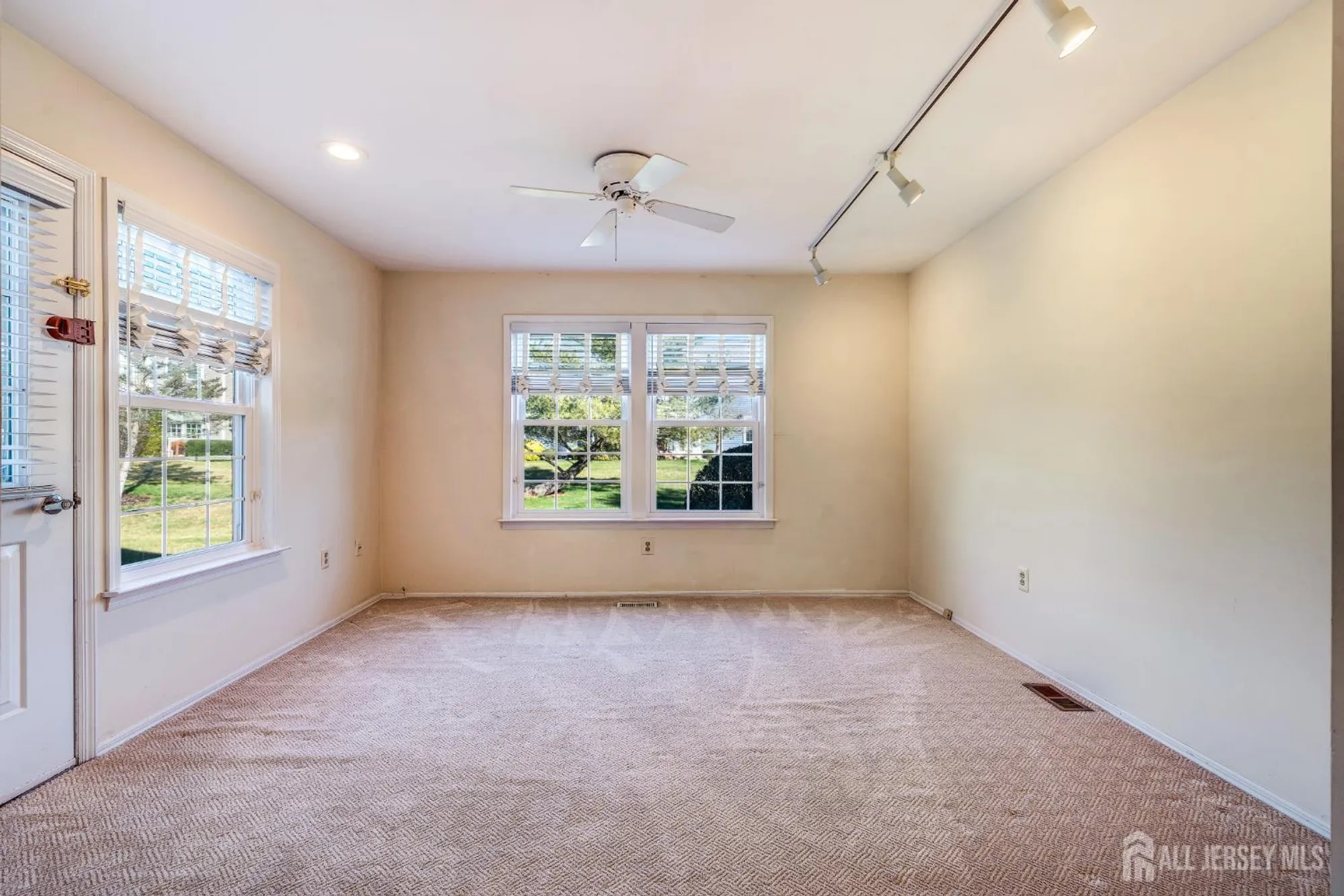 Property Slideshow image 7 of 29 | 14b john paul jones dr b, Monroe, NJ, 08831