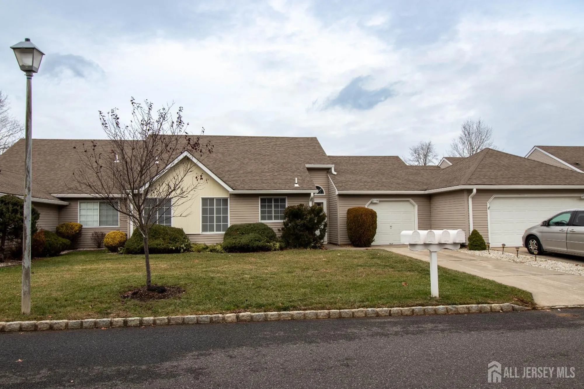 Property Slideshow image 20 of 21 | 659b azalea plz, Monroe, NJ, 08831