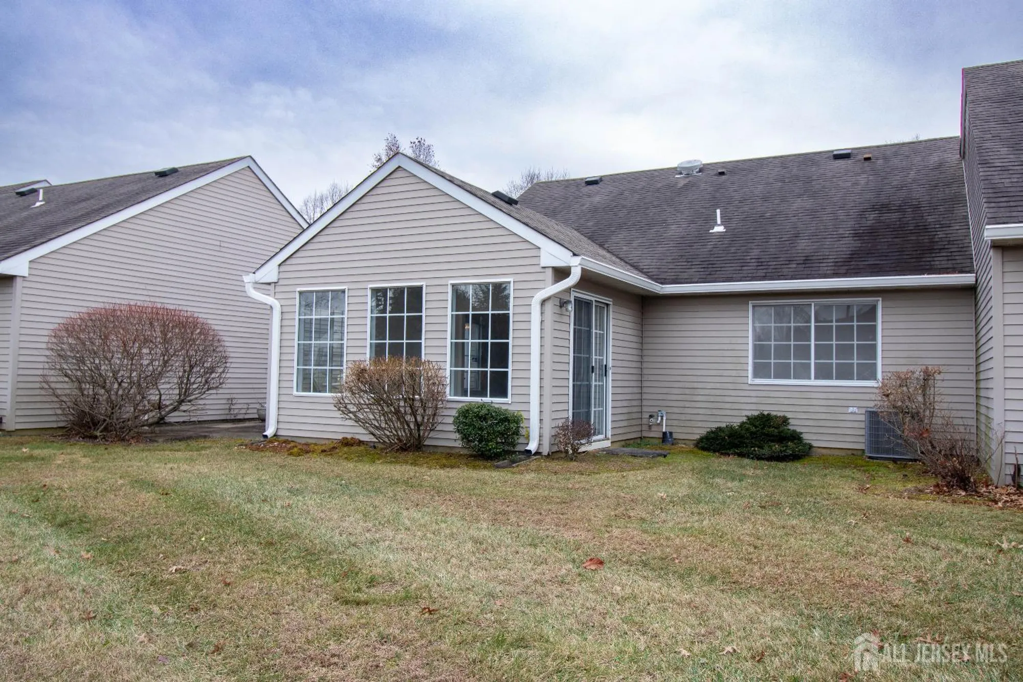 Property Slideshow image 18 of 21 | 659b azalea plz, Monroe, NJ, 08831
