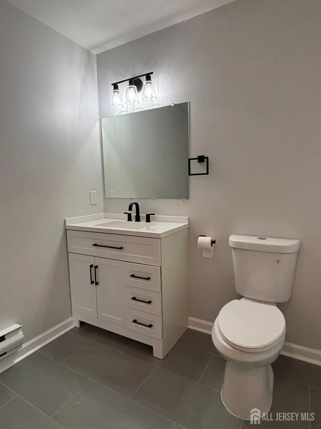 Property Slideshow image 12 of 21 | 659b azalea plz, Monroe, NJ, 08831