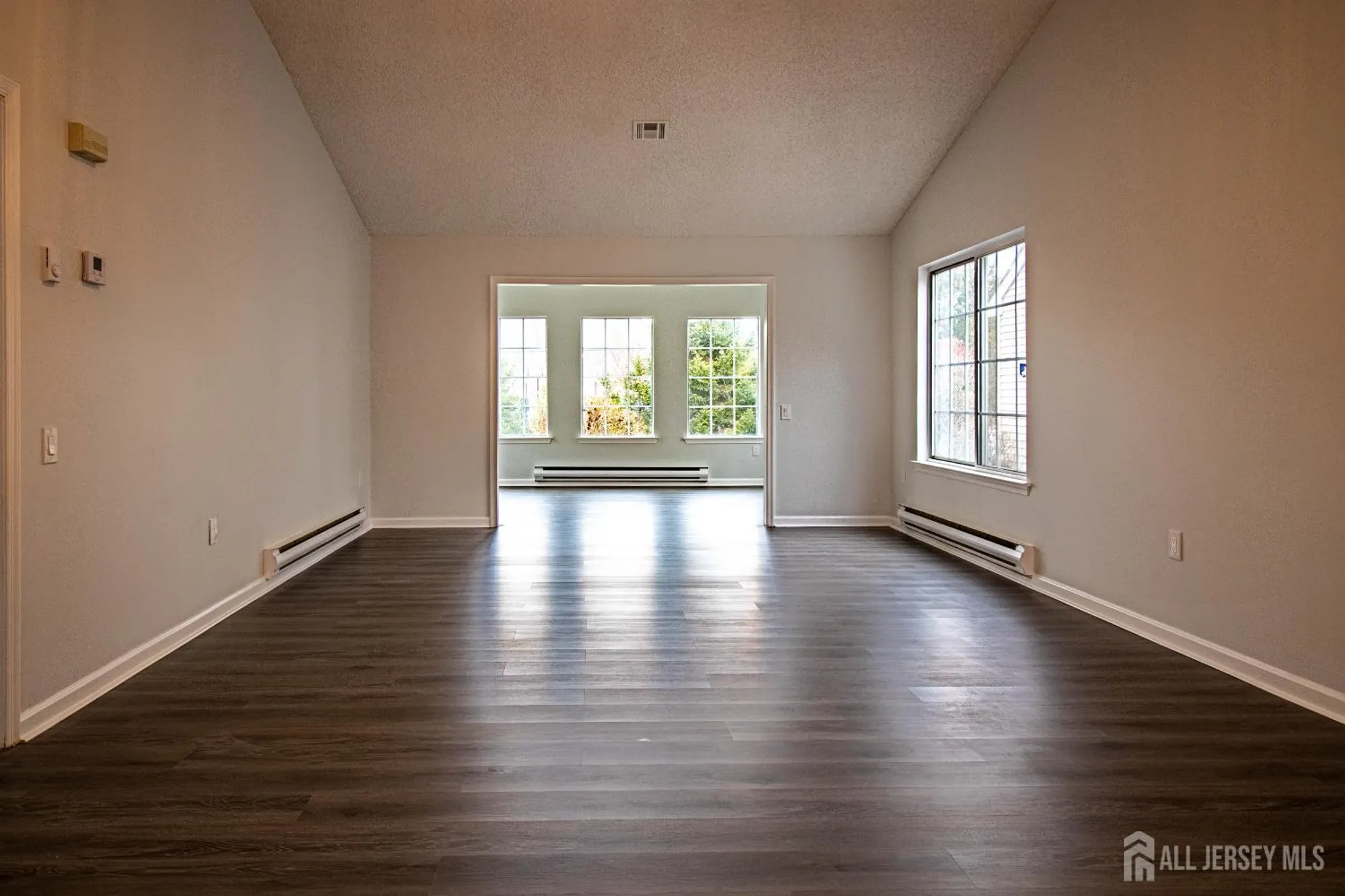 Property Slideshow image 4 of 21 | 659b azalea plz, Monroe, NJ, 08831