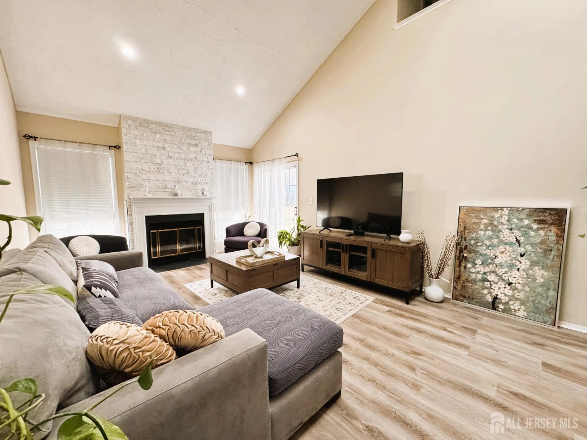 Property Slideshow image 7 of 28 | 4c rutherford hayes dr, Monroe, NJ, 08831