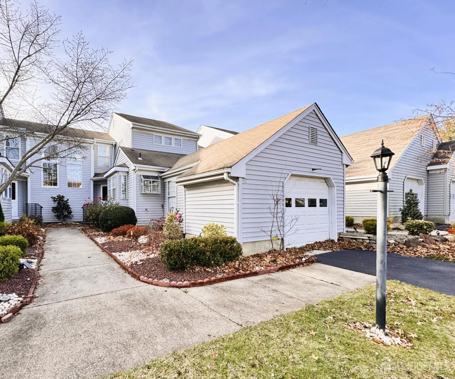 Property Slideshow image 1 of 28 | 4c rutherford hayes dr, Monroe, NJ, 08831