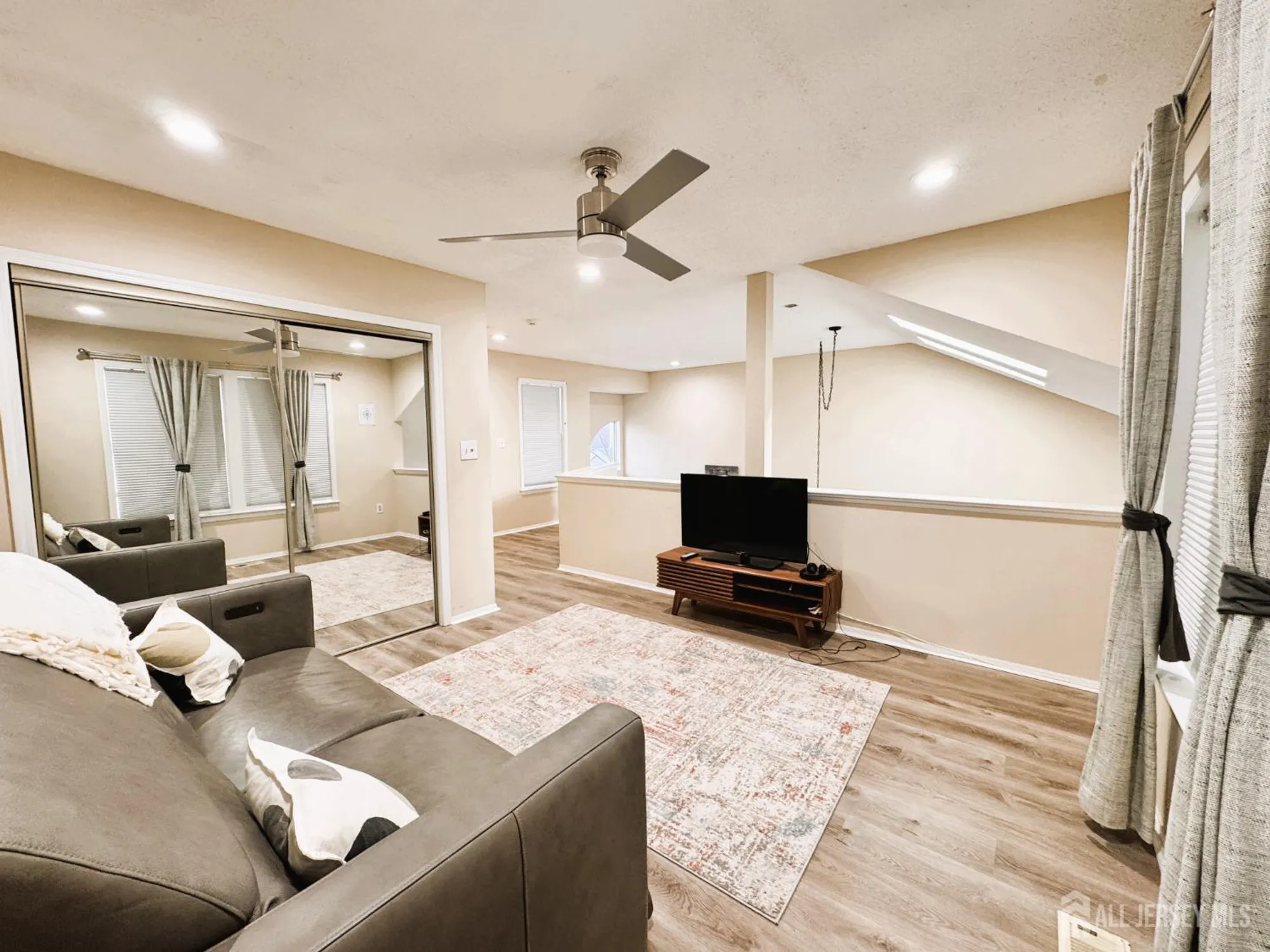 Property Slideshow image 26 of 28 | 4c rutherford hayes dr, Monroe, NJ, 08831