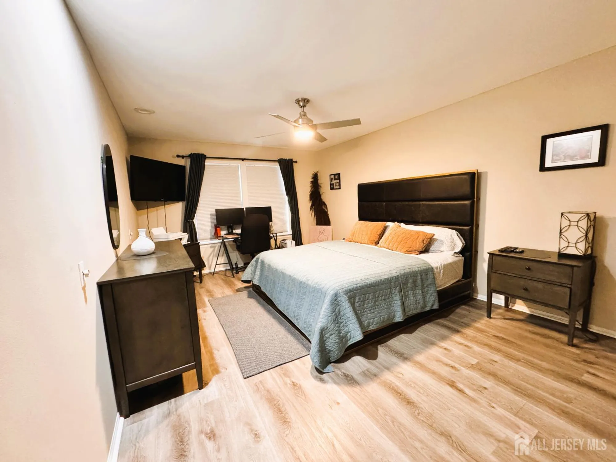 Property Slideshow image 13 of 28 | 4c rutherford hayes dr, Monroe, NJ, 08831