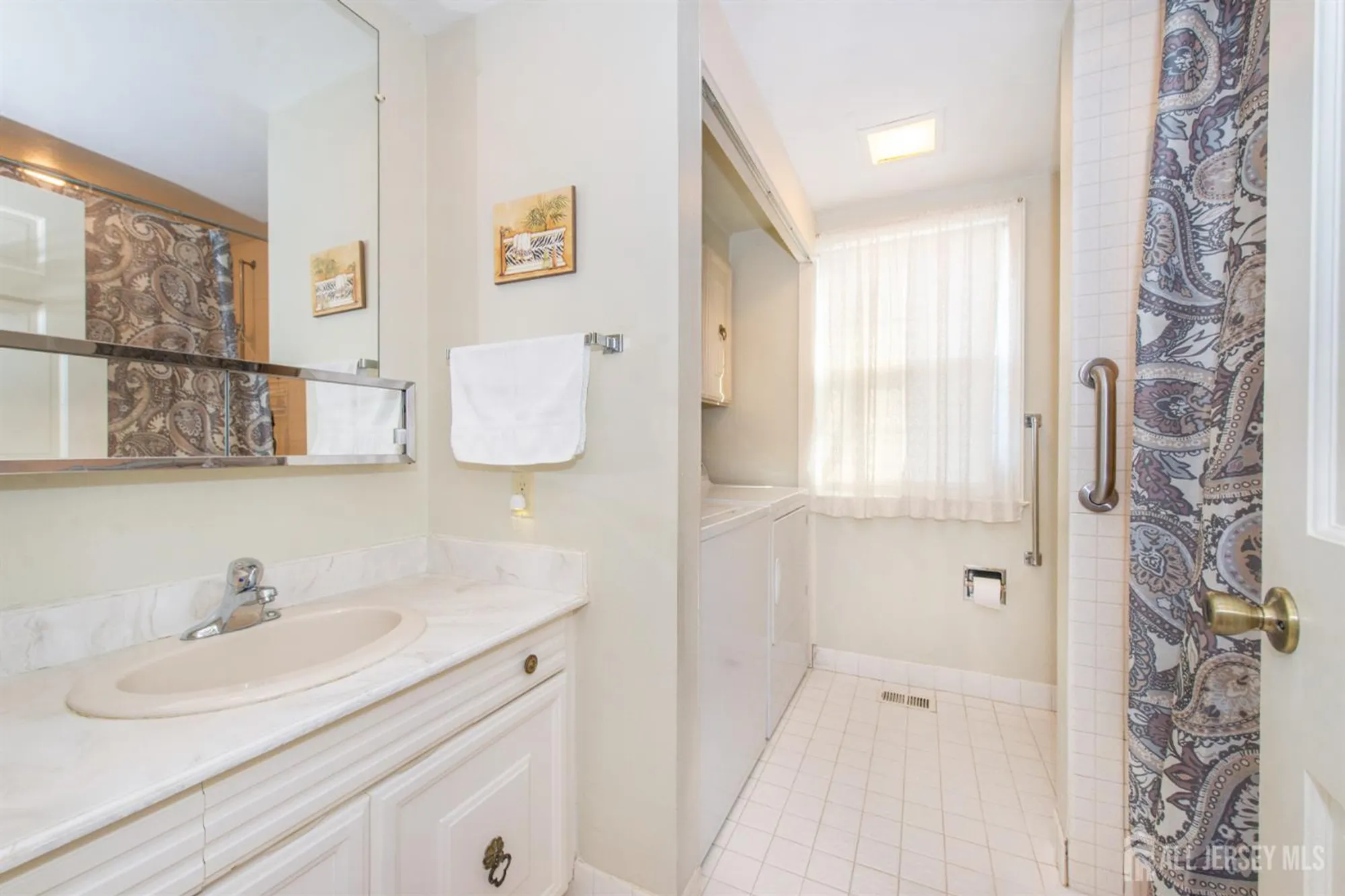 Property Slideshow image 13 of 25 | 84 old nassau rd d, Monroe, NJ, 08831