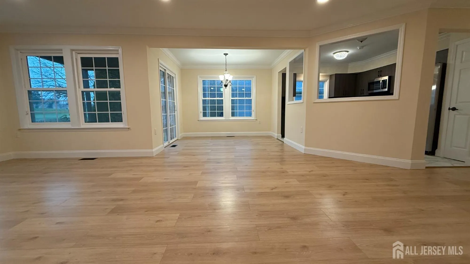 Property Slideshow image 15 of 17 | 62 yorkshire dr a, Monroe, NJ, 08831